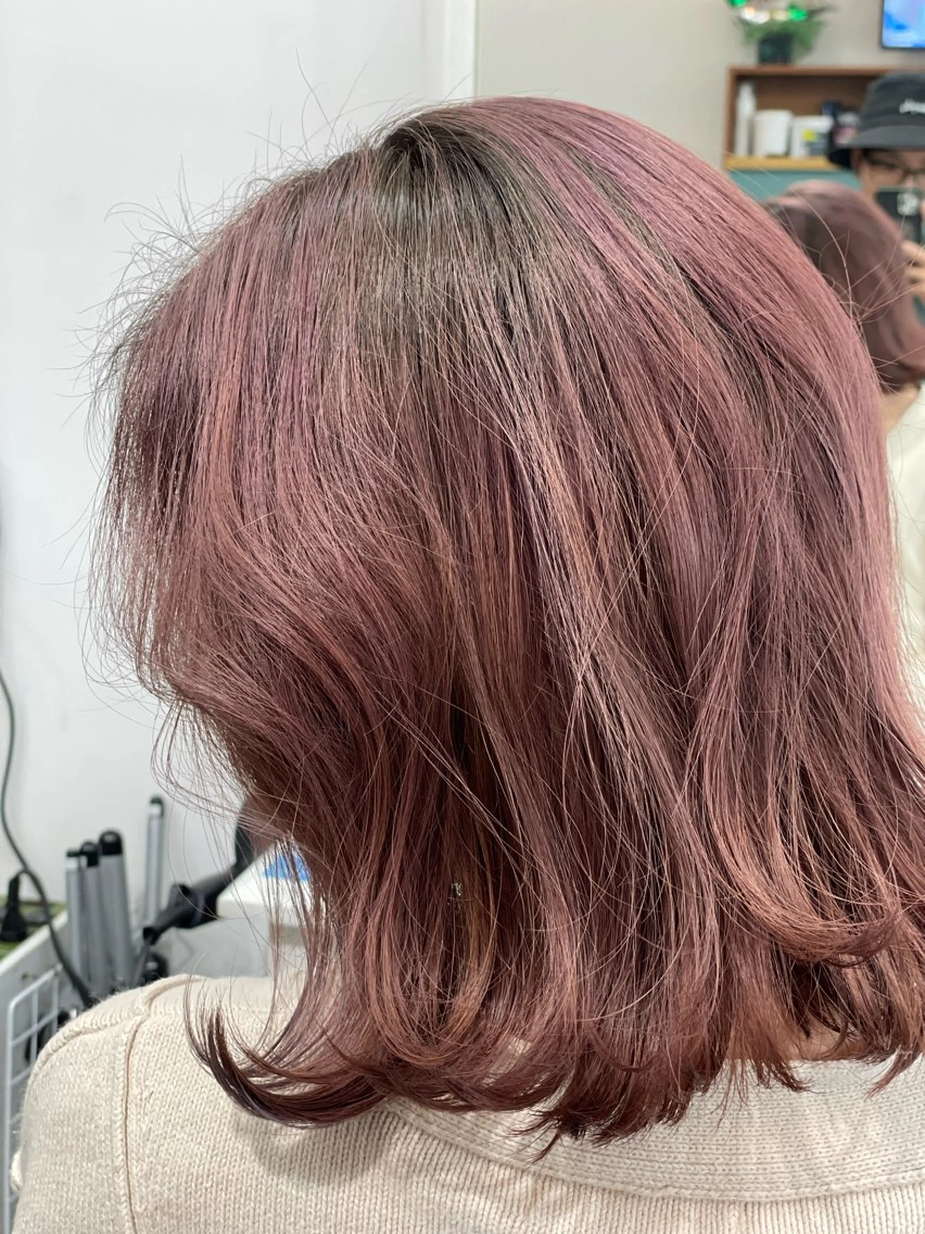 セミロング カラー ブリーチ Snaly カラー特化ページのヘアスタイル