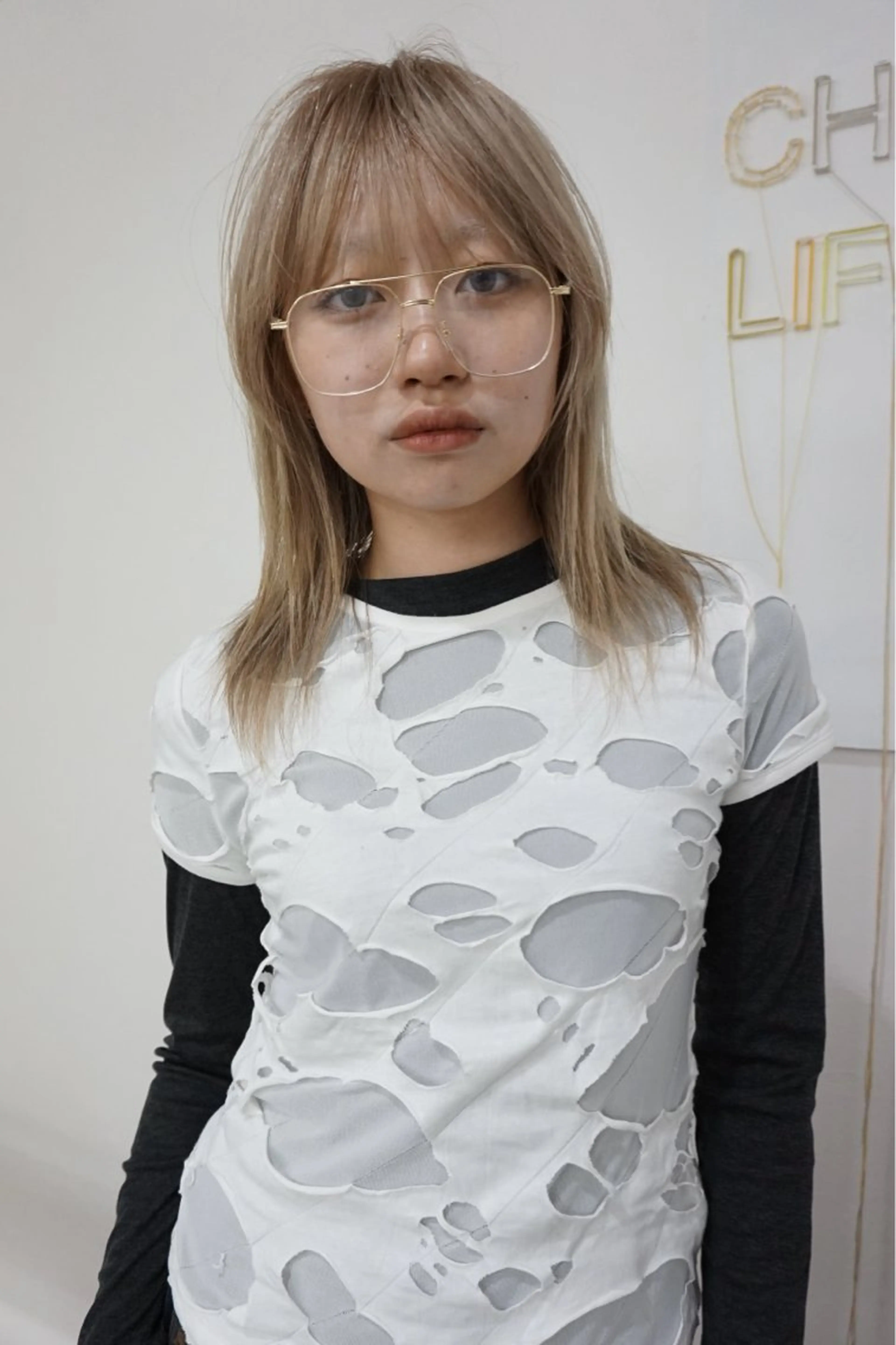 ミディアム ヘアカラー イシイ モエカのヘアスタイル