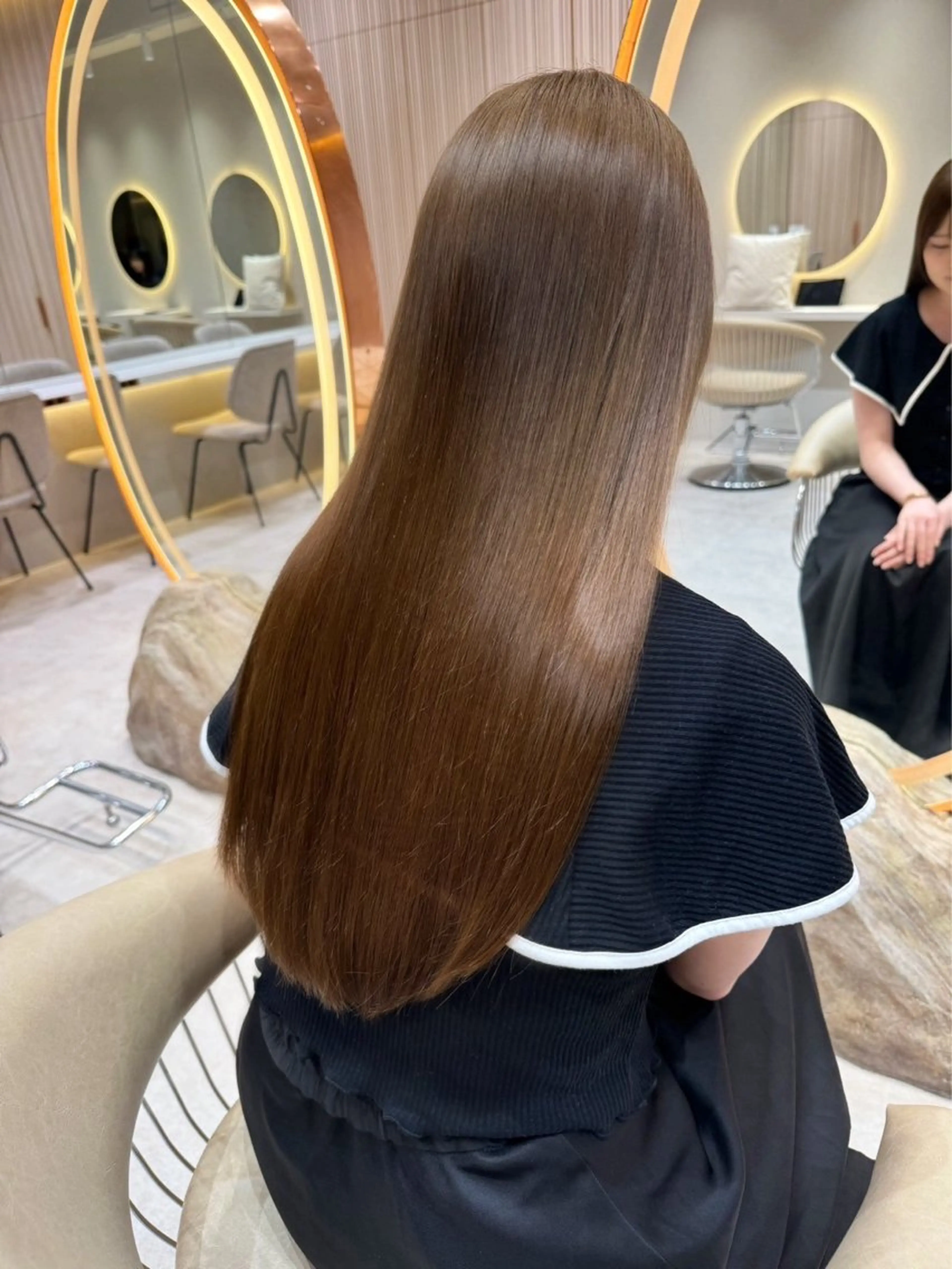 ロング ヘアカラー ブリーチ🌟リタッチ 🎠KANON🎡のヘアスタイル