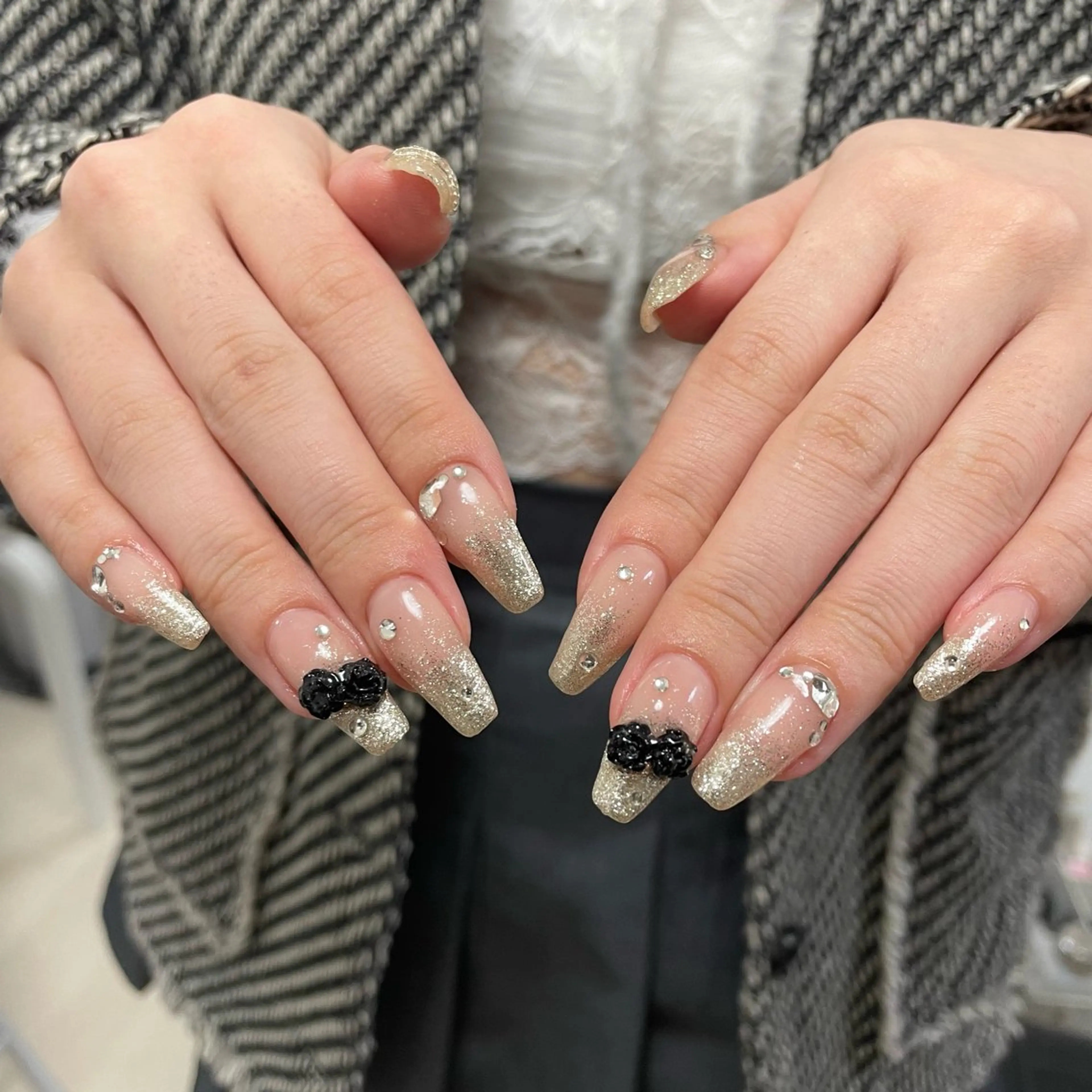 ネイル ハンドネイル koyu 🩶のネイルデザイン