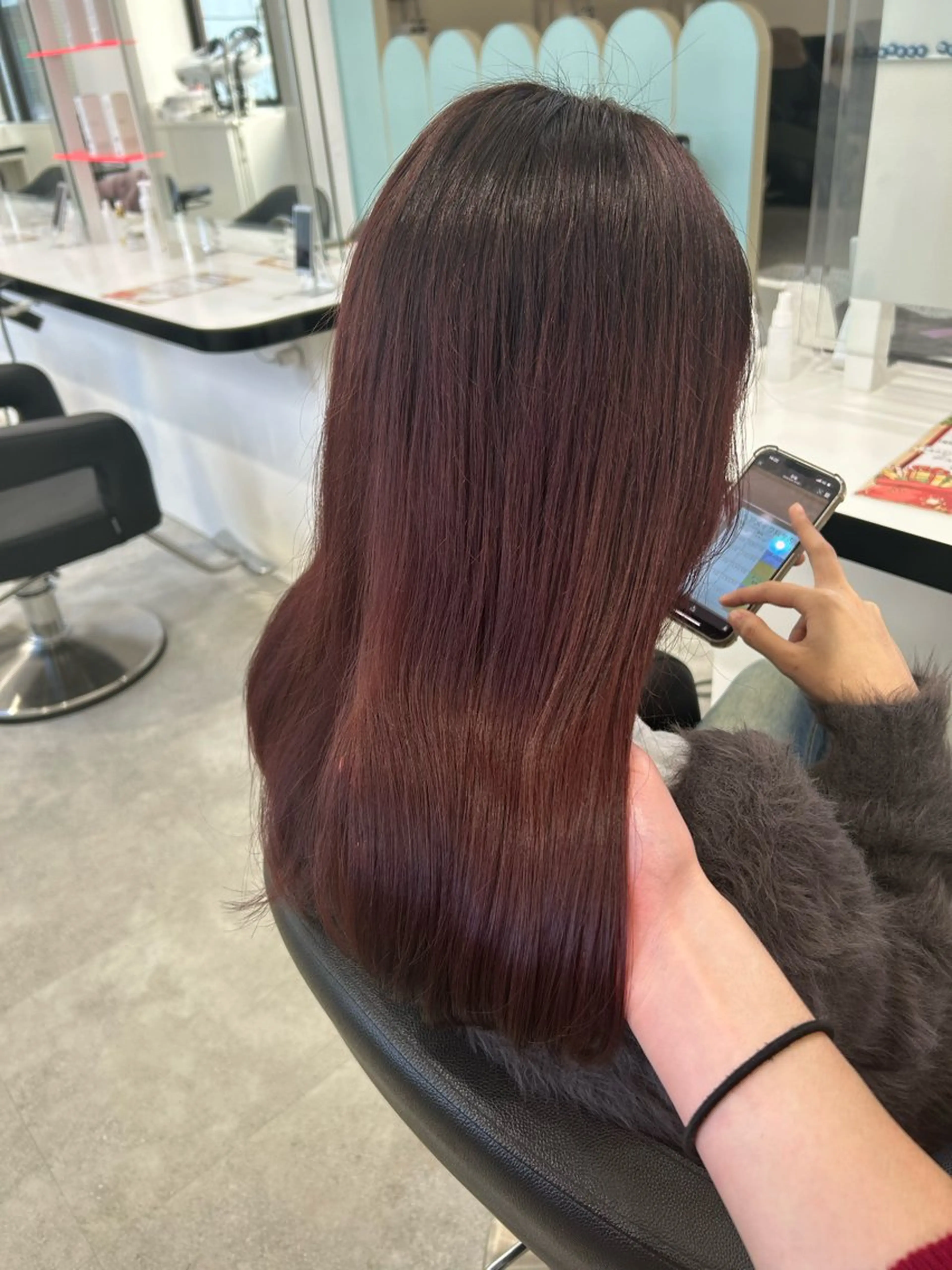 ロング カラー エフェクトブリーチ／ レイヤーカット／翔のヘアスタイル