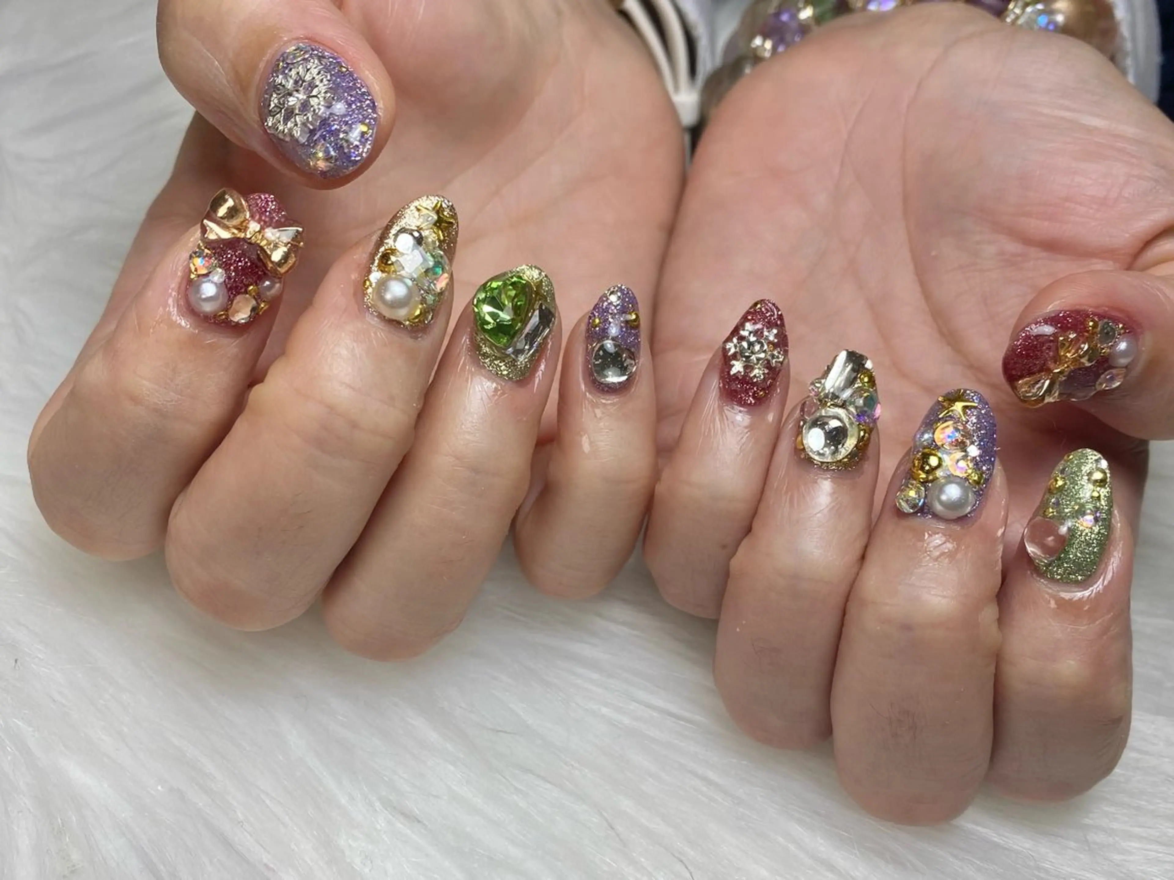 ネイル マグネットネイル ミラーネイル ハンドネイル nailsalon e'clatのネイルデザイン