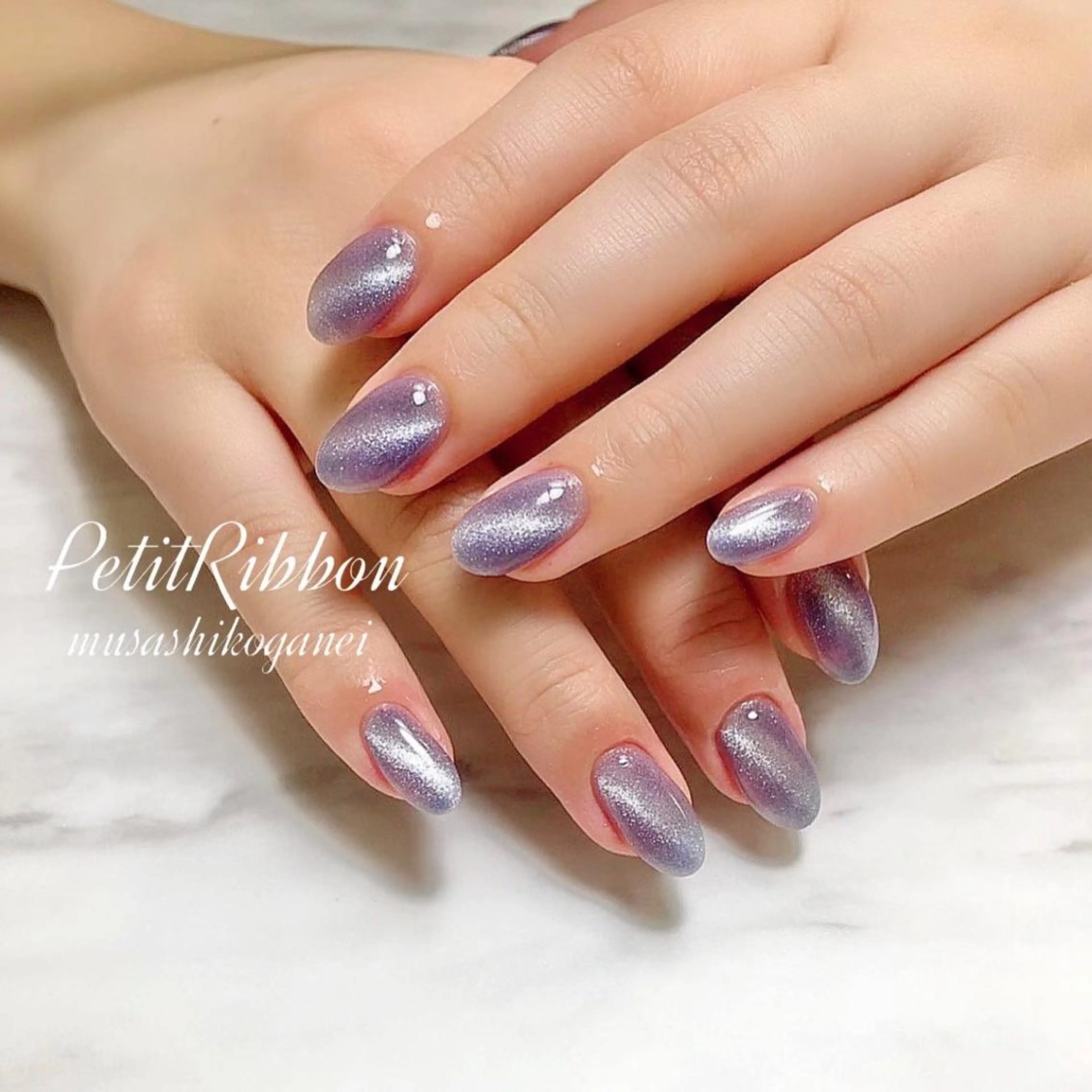 ネイル マグネットネイル マグネットワンカラー ワンカラーネイル 春ネイル ネイルPetit Ribbonのネイルデザイン