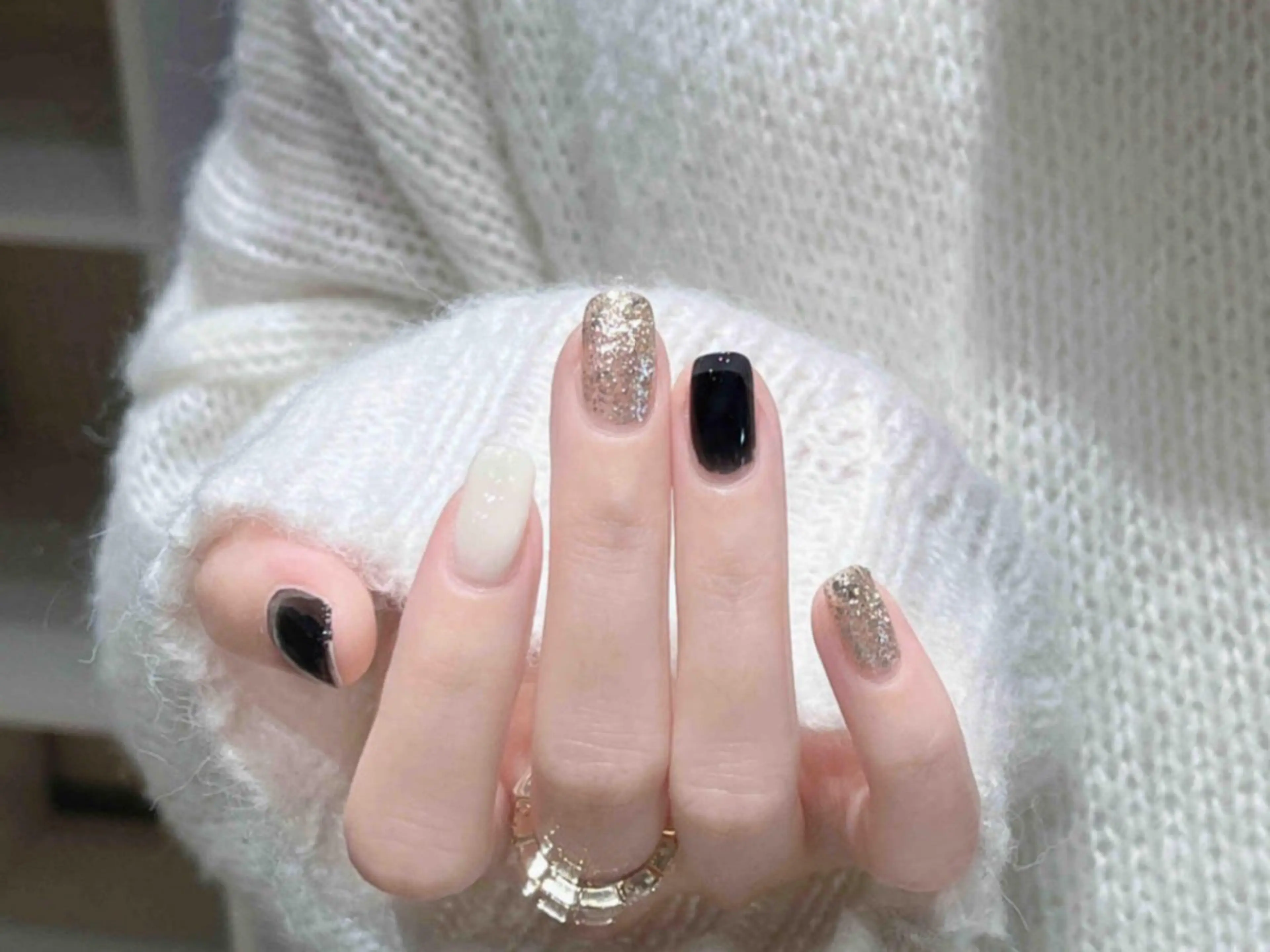 ネイル 長さ出し フットネイル フレンチネイル ジェルネイル ガラスフレンチ More Glam Nailsalon 大宮東口店 ～韓国ネイル・ワンホンネイル・スカルプネイル～所属・大宮 愛のネイルデザイン