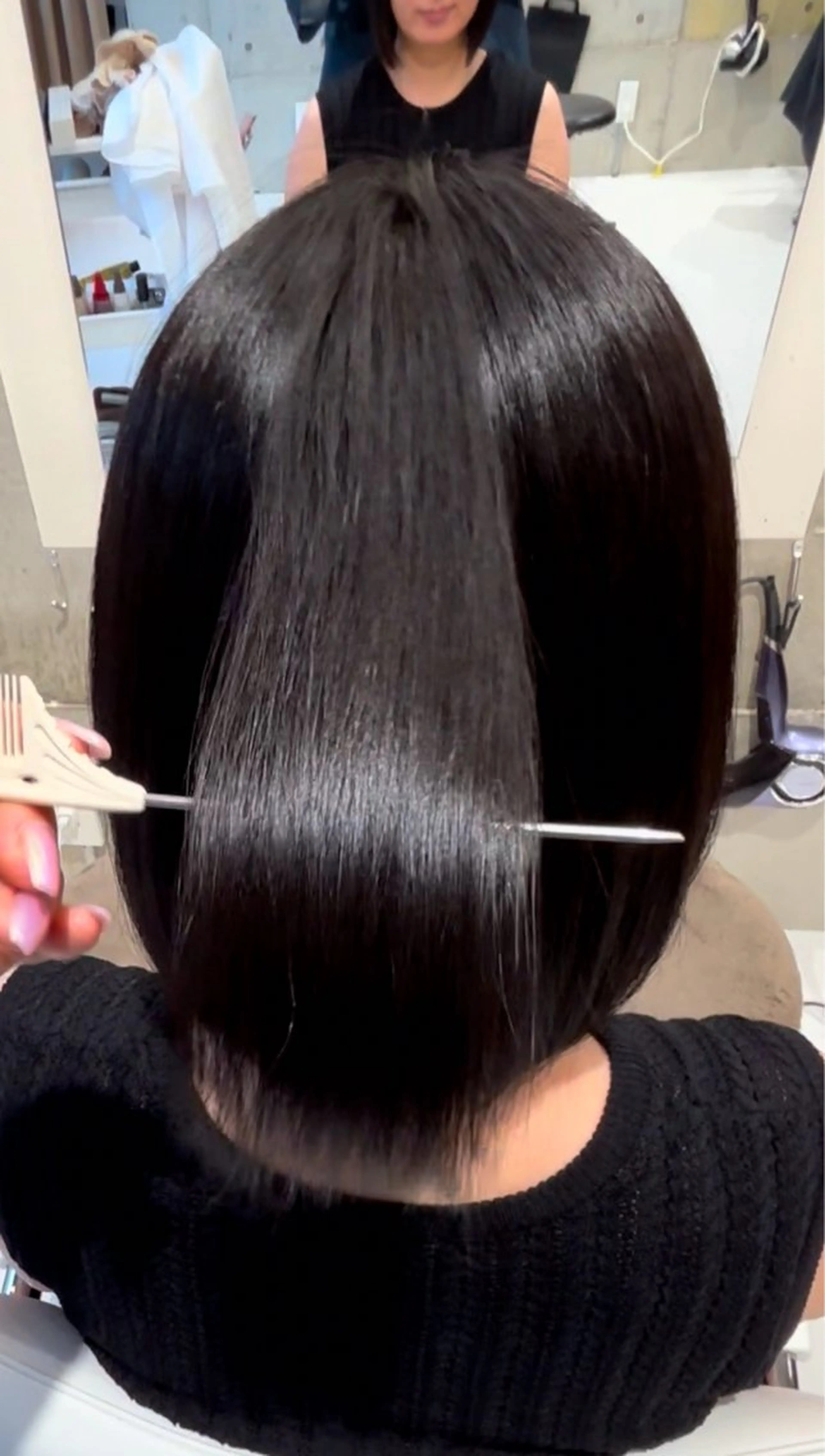 ミディアム パーマ 卒業式のヘアスタイル 髪質改善 ストレートパーマ カット 縮毛矯正 トリートメント ban's beauty dream所属・透明感／髪質改善 ／ りかのヘアスタイル