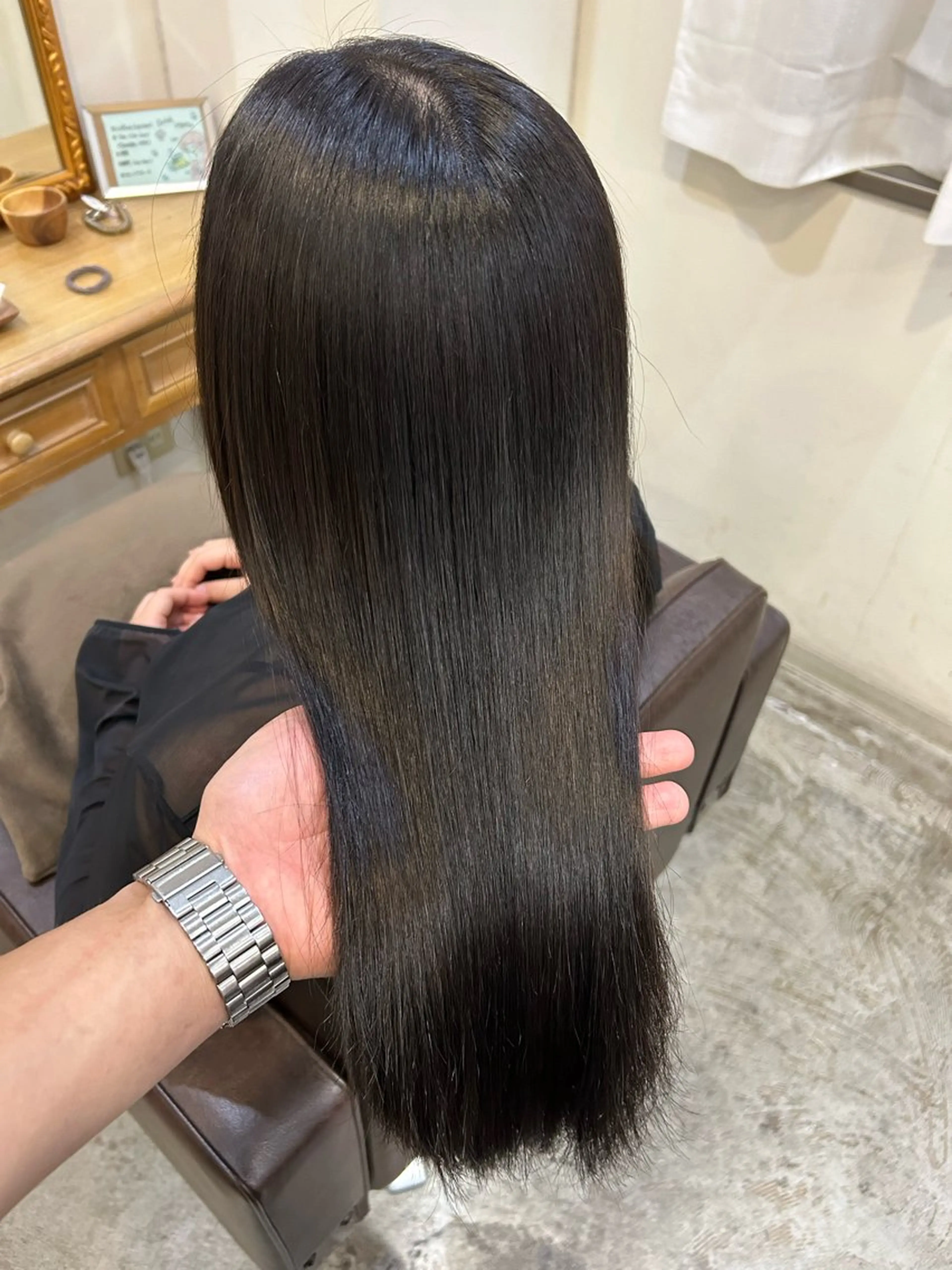 ロング カラー 小澤 一稀のヘアスタイル