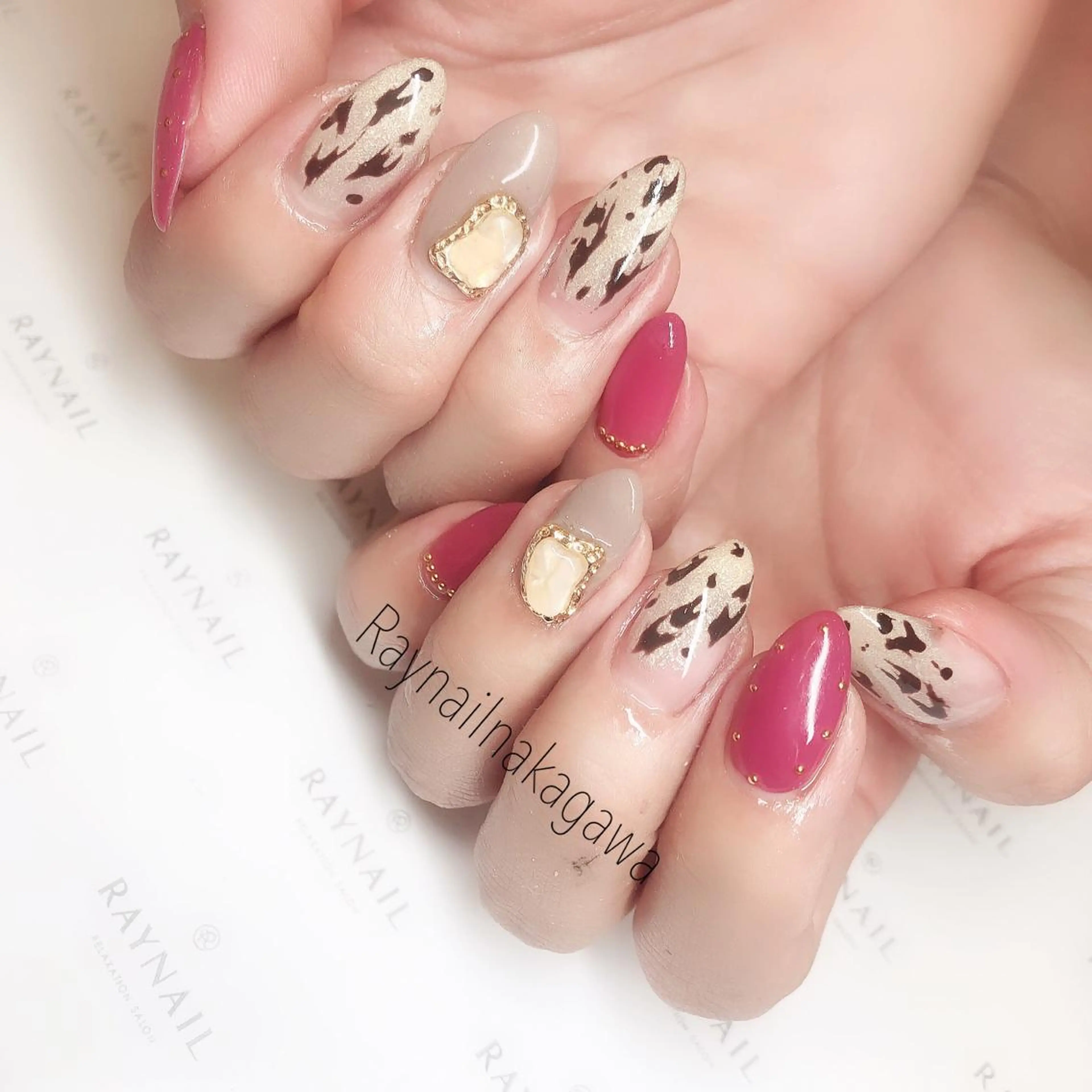 ネイル nailstudio ′ecole所属・nailstudio ′ecoleのネイルデザイン