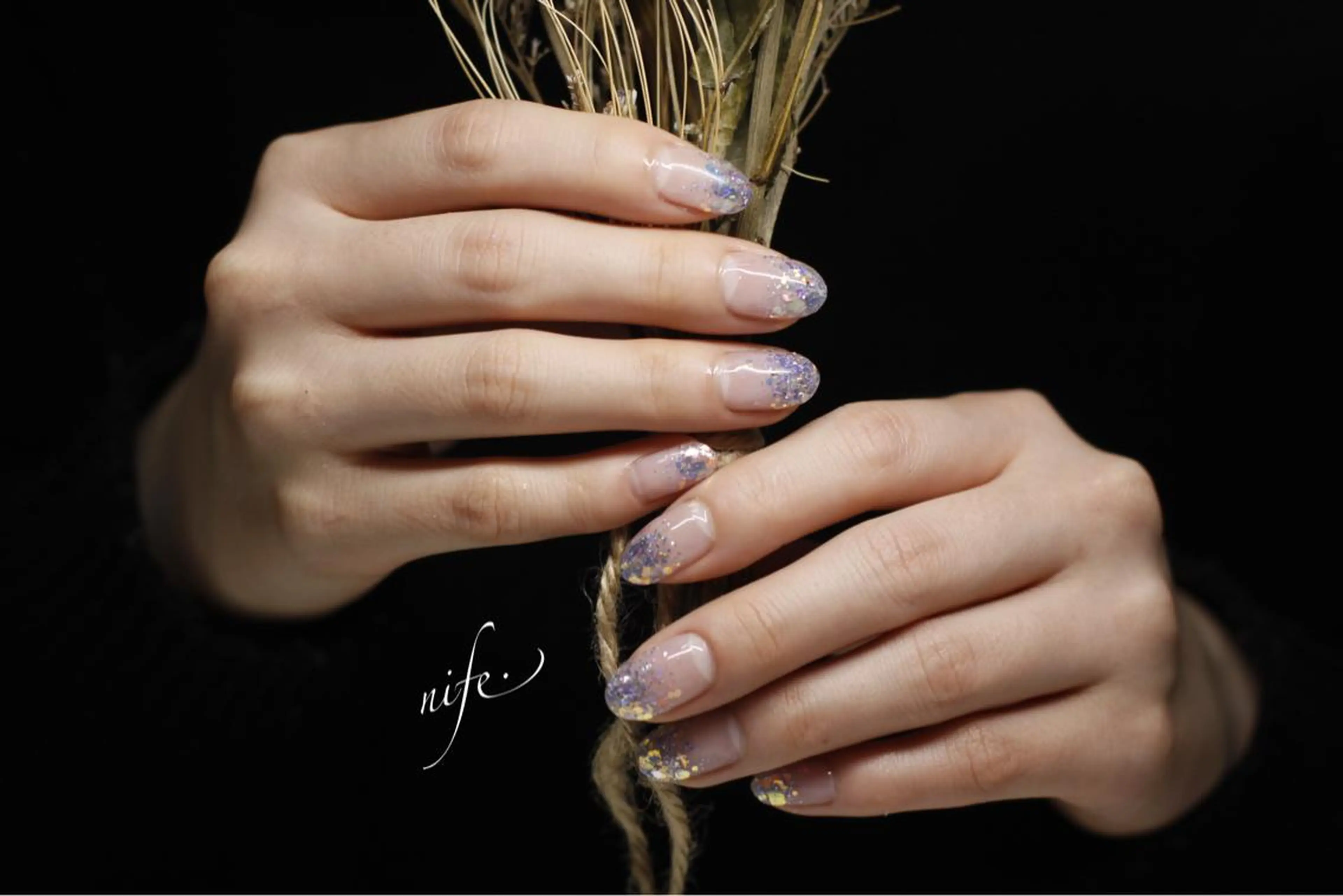 ネイル ジェルネイル ぷっくりネイル atelier nife.のネイルデザイン