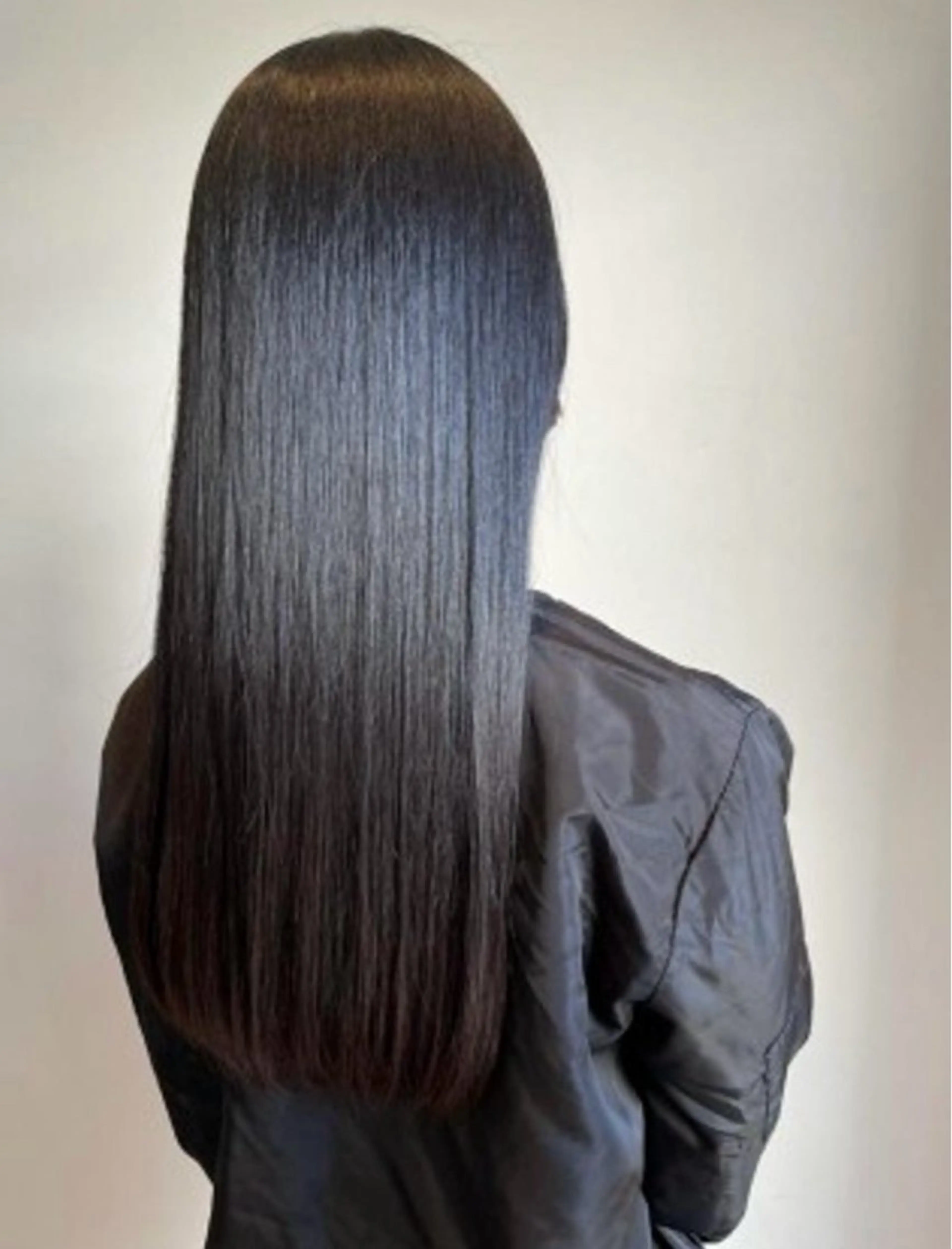 《2回目以降の方必見😳 ご予約はこちら>>》 似合わせカット＋髪質改善ストレート＋髪質改善トリートメント‪⸜❤︎⸝‍の写真