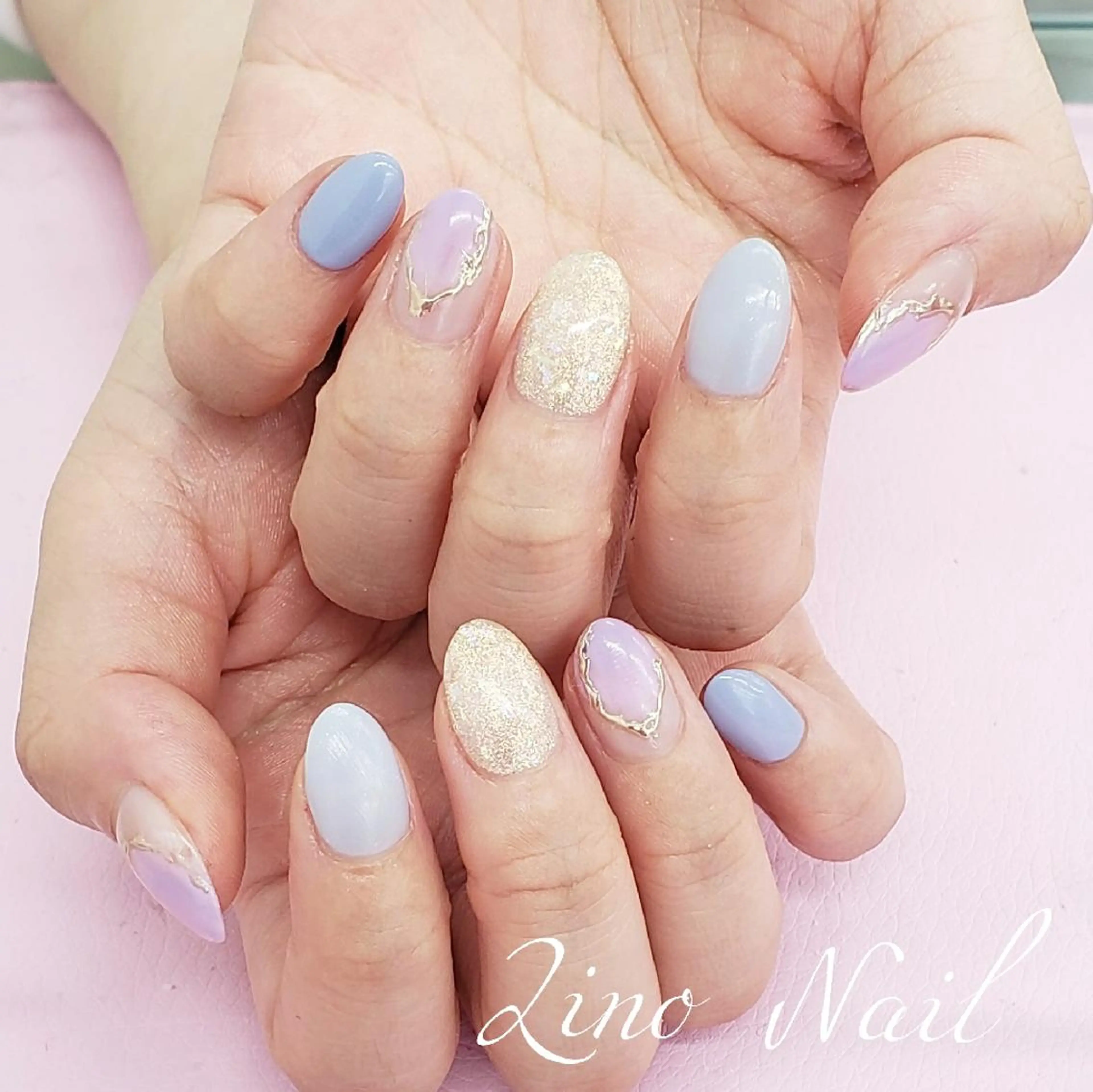 ネイル ブルー カジュアル フレンチネイル ジェルネイル ラメ(グリッター) ハンドネイル Lino Nailのネイルデザイン