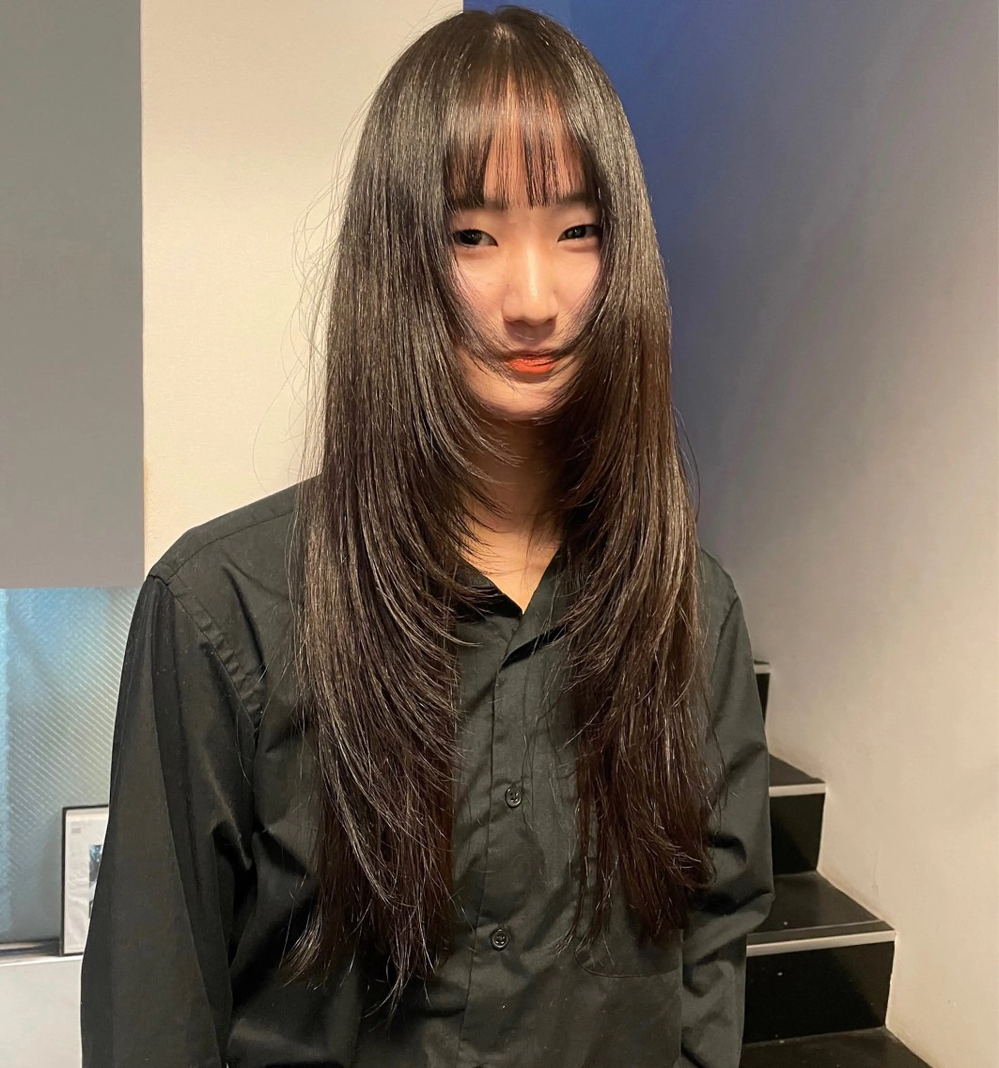 ロング カット ファッションに 溶け込むstyleのヘアスタイル