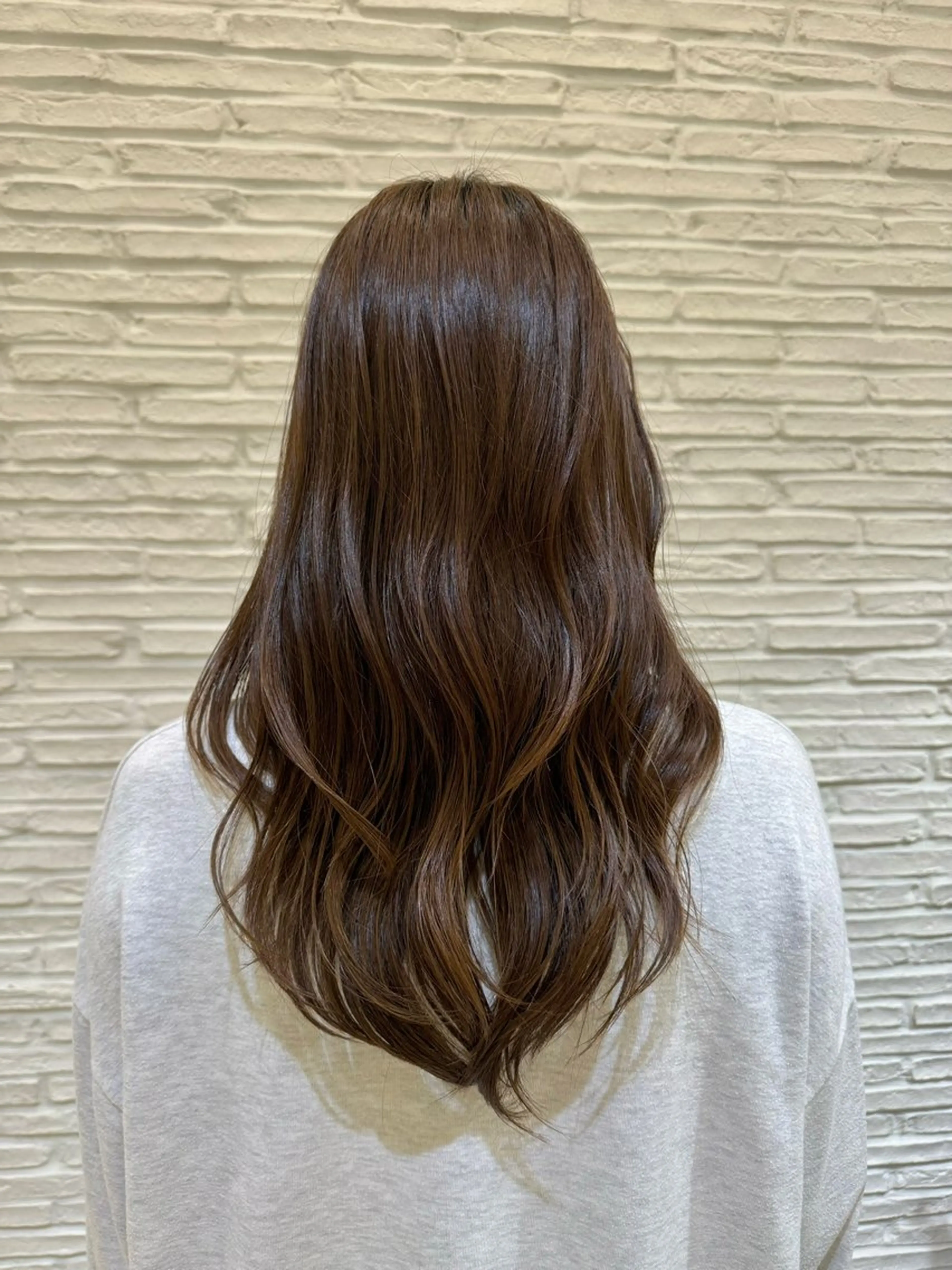 ロング 前平 友慈のヘアスタイル