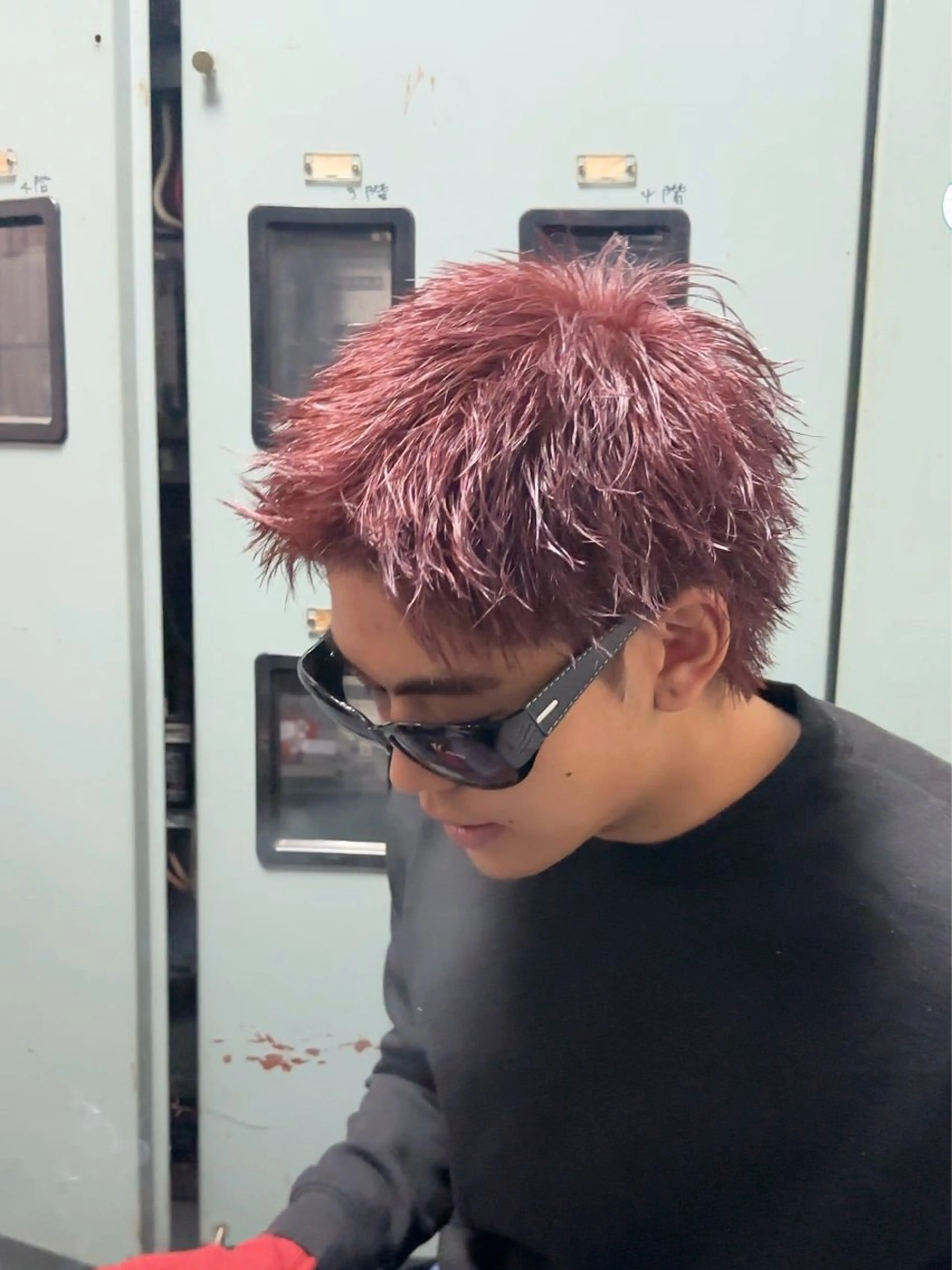 ショート カラー レッドカラー ショートヘア 金沢メンズサロン anciel金山慎吾のヘアスタイル