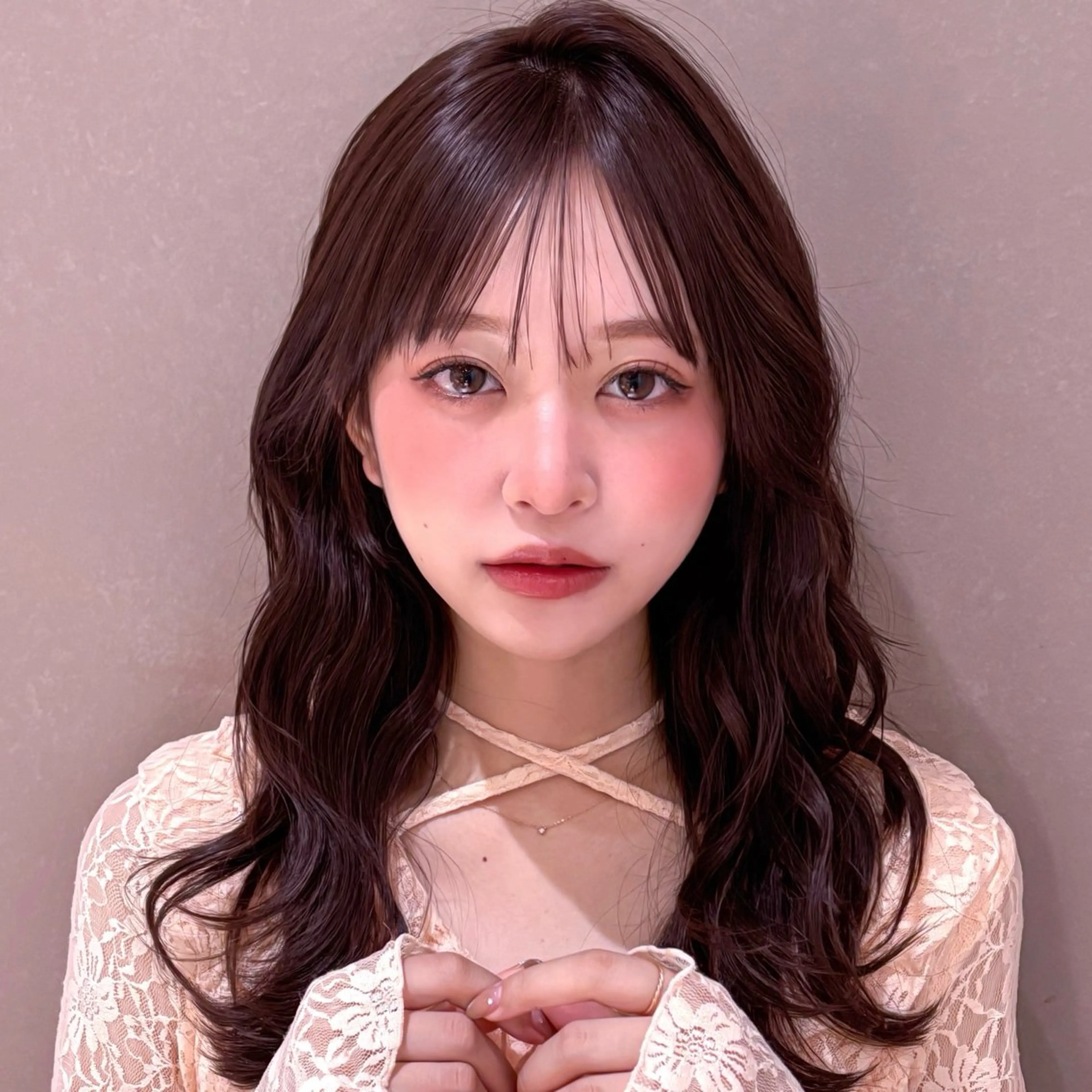 セミロング ヘアカラー トリートメント Unami shibuya所属・Unami 渋谷 Mayukiのヘアスタイル