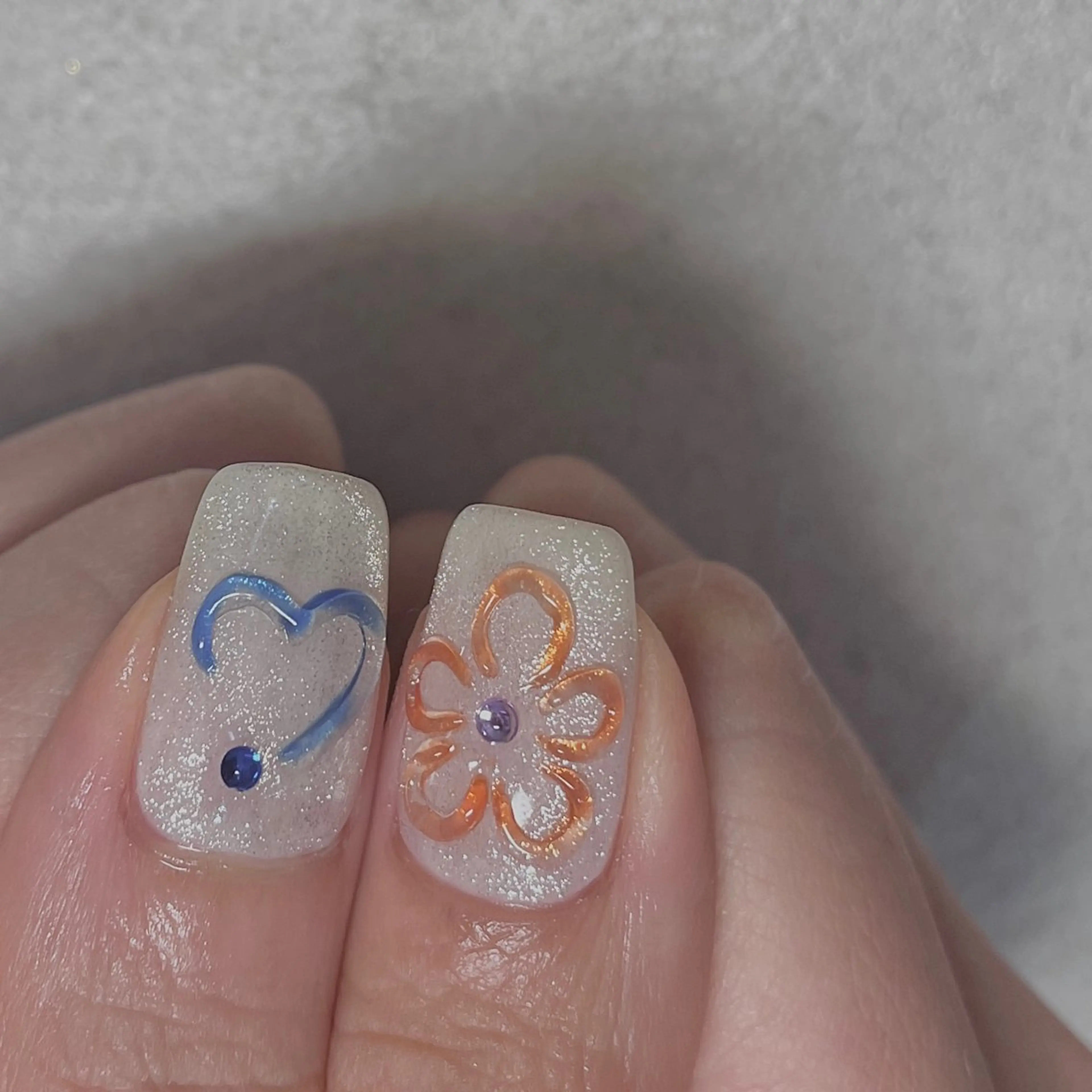 ネイル ハート 韓国ネイル マグネットネイル 夏ネイル ハンドネイル acs.n所属・ネイル，耳つぼ 風間すみれのその他イメージ