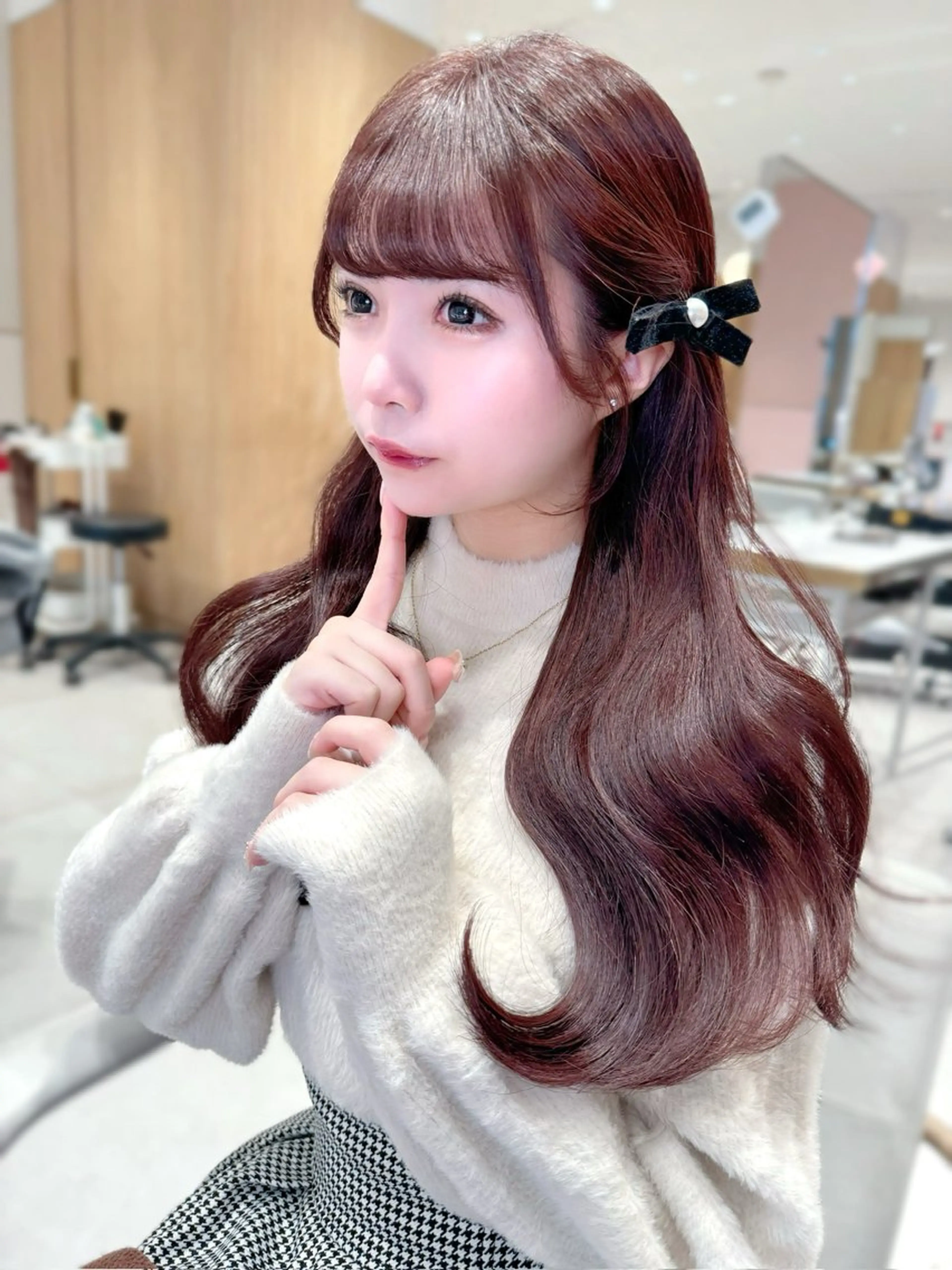 ミディアム カラー カット ヘアカラー トリートメント ヘッドスパ ヘアセット 韓国ヘア/レイヤー/ 顔まわり/りょーとのヘアスタイル