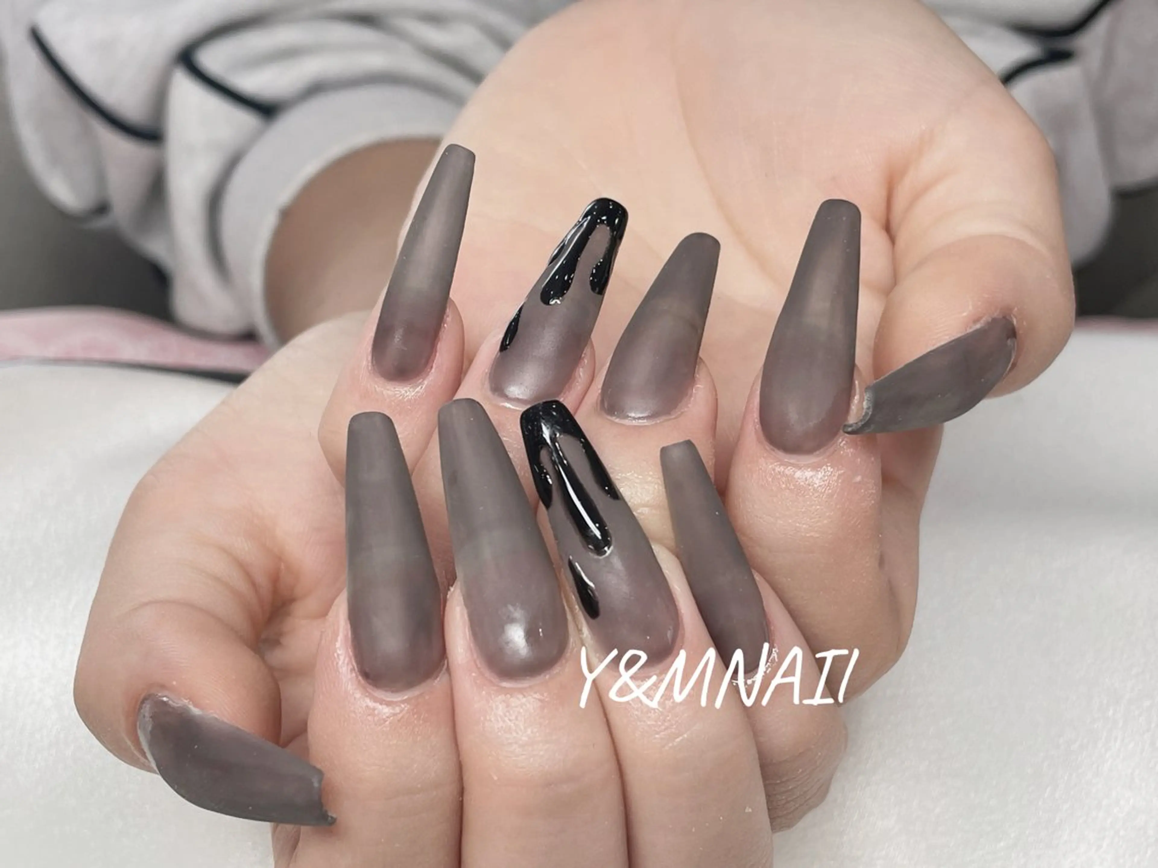 ネイル Ui_Amor (パラジェル)のネイルデザイン