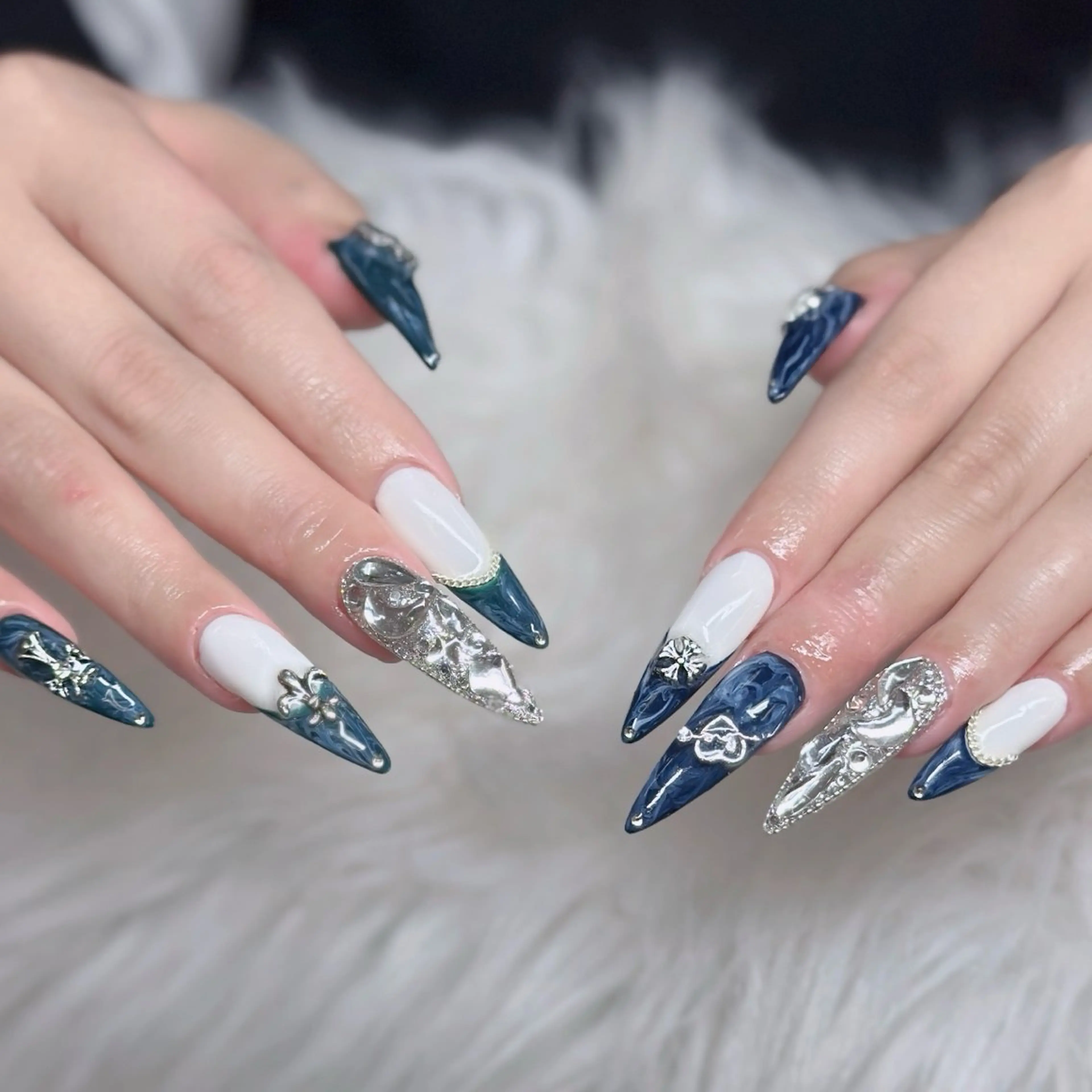 ネイル ロングネイル マグネットネイル リボン 夏ネイル スーパーロングネイル ハンドネイル Hani Nail XUKAのネイルデザイン