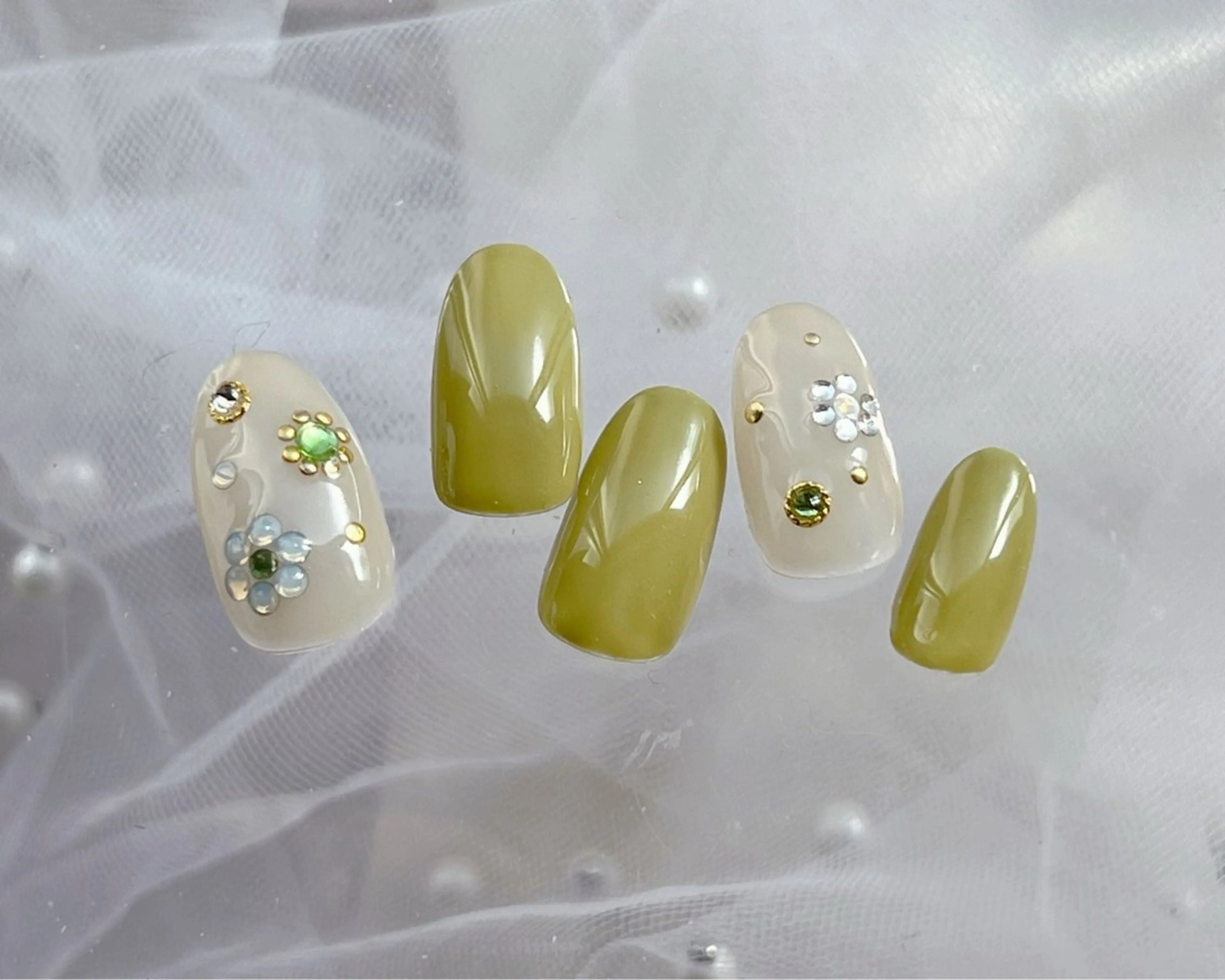 ネイル ハンドネイル Verest 西荻窪のネイルデザイン