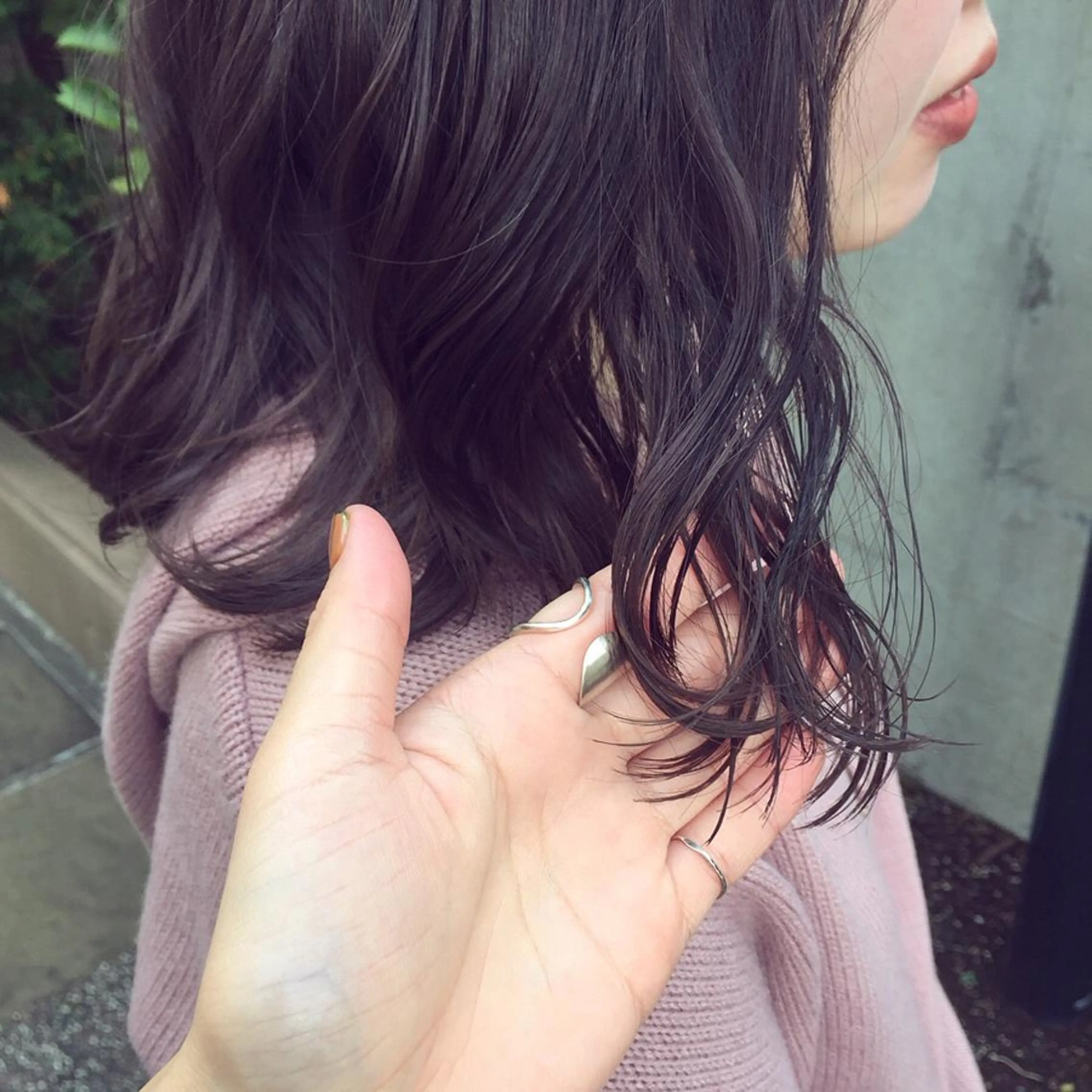 セミロング カラー アッシュ ベージュカラー グレージュ イルミナカラー 柔らかいcolor 🌿harukaのヘアスタイル