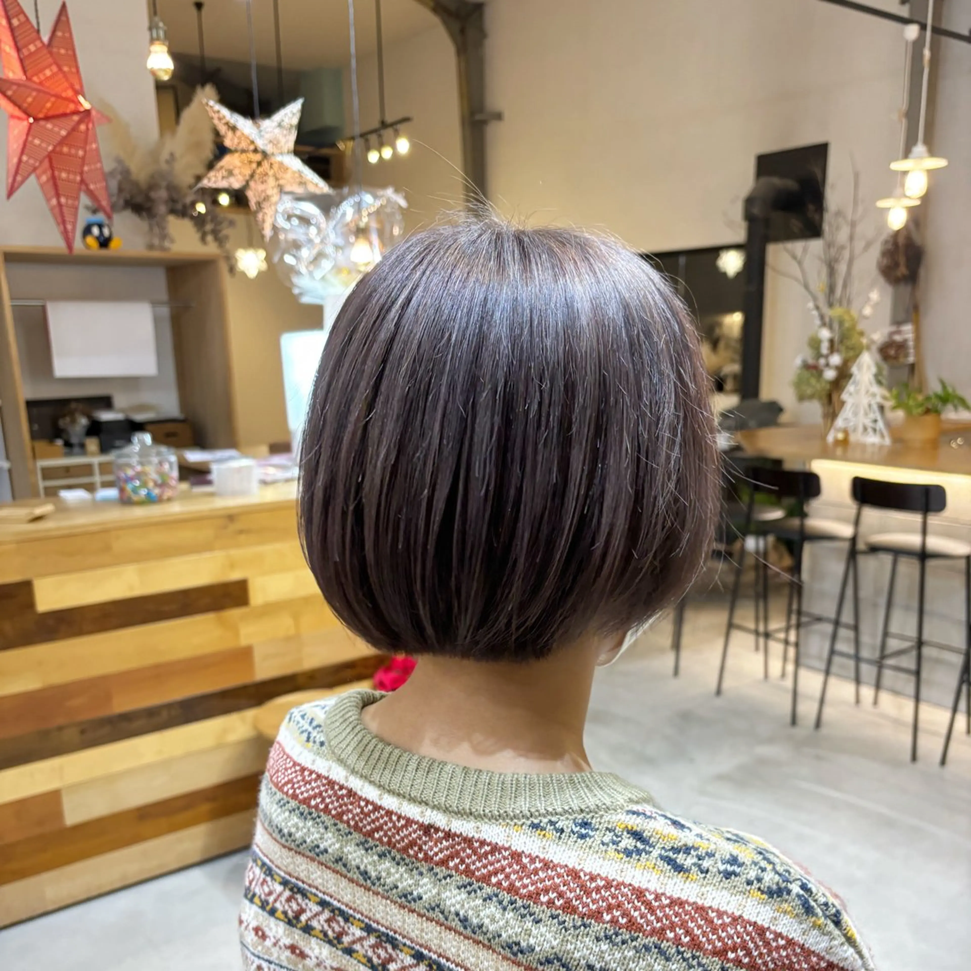 1ブリーチ＋カラー＋カット　(ロング料金→顎下¥550、鎖骨下¥1100、胸下¥2200)の写真