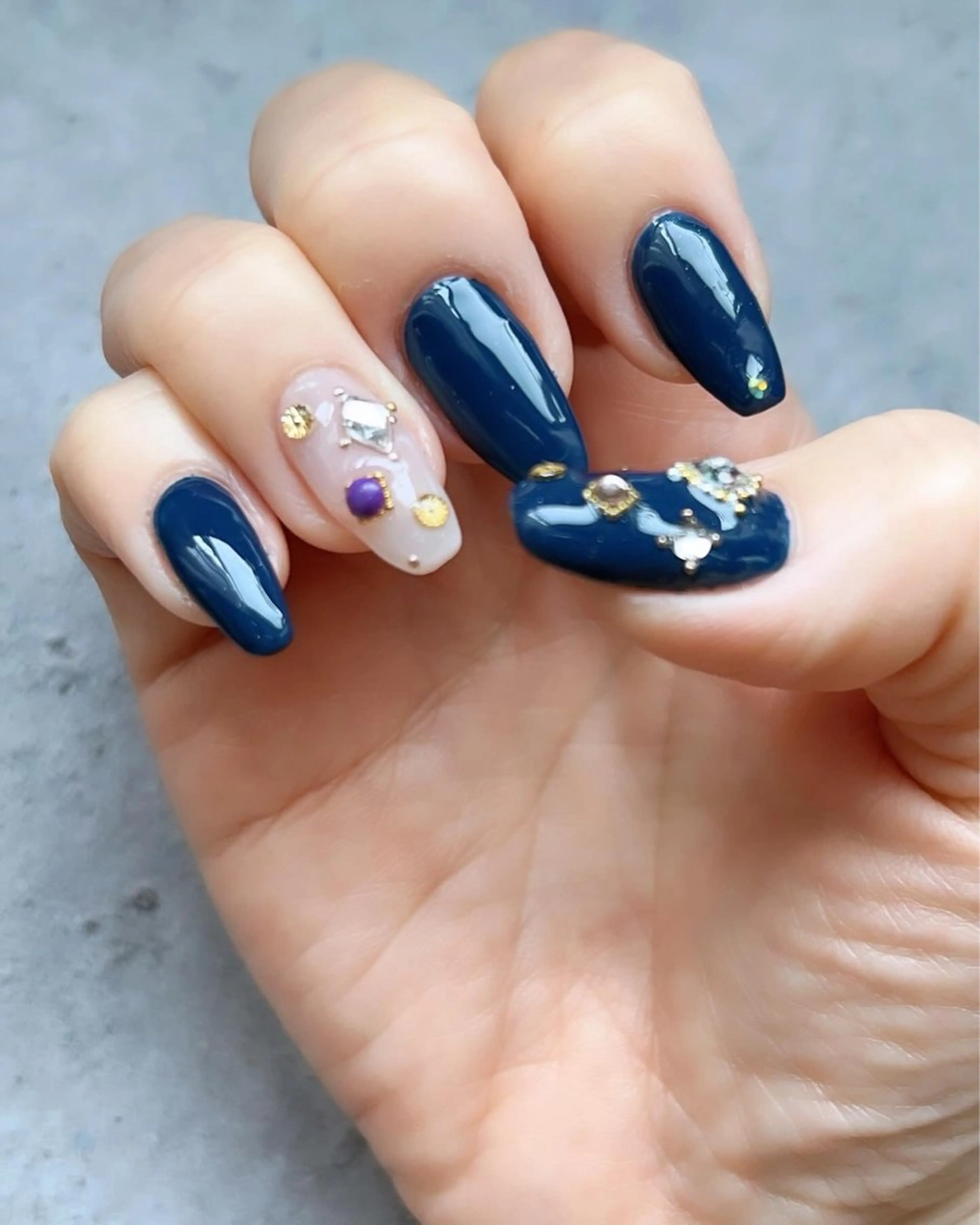 ネイル ストーンネイル takamin._.nail所属・オーダーメイド専門 takamiのネイルデザイン