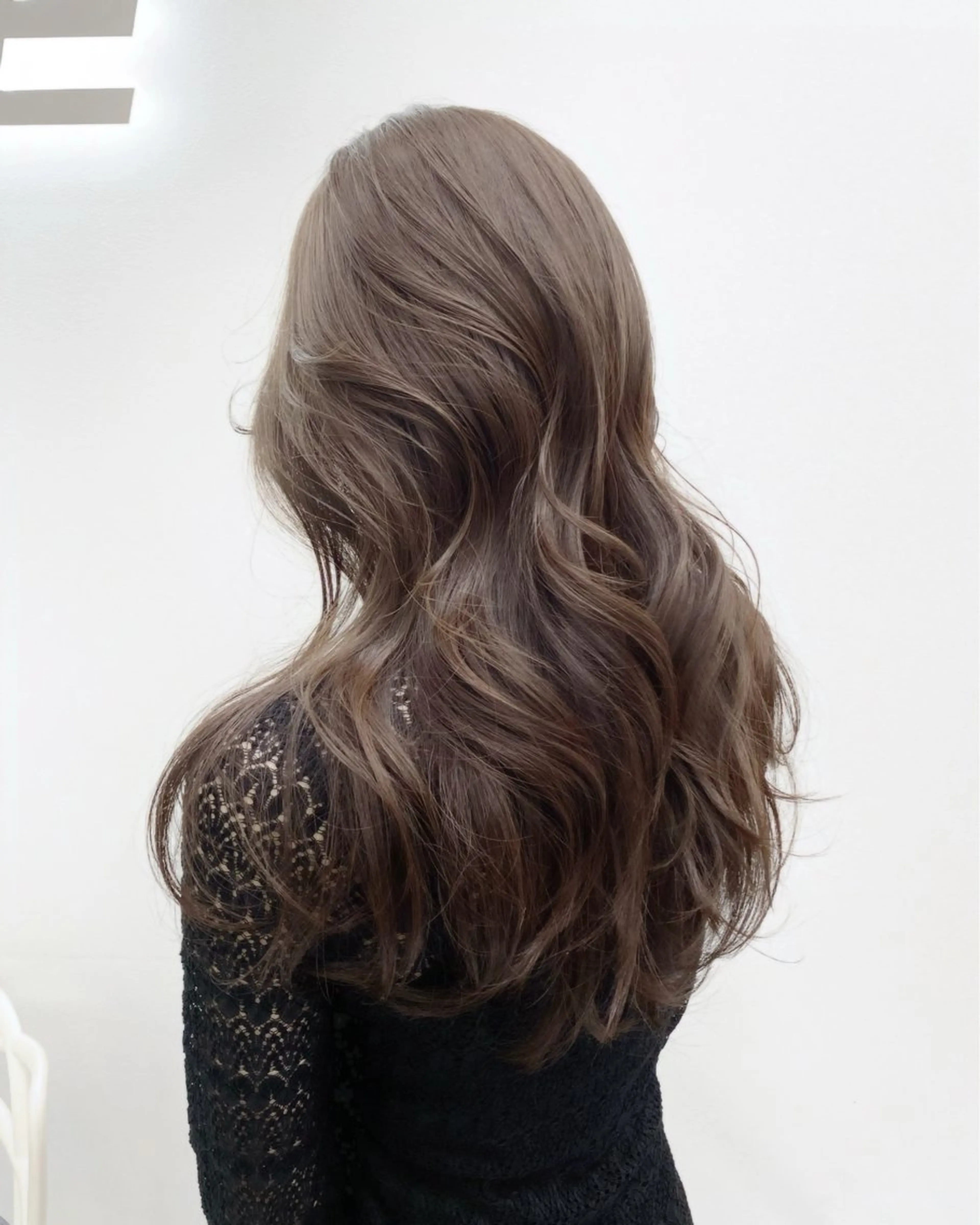 ロング カラー ヘアカラー ヘアセット 上品モテヘア🩶 karen🩶のヘアスタイル