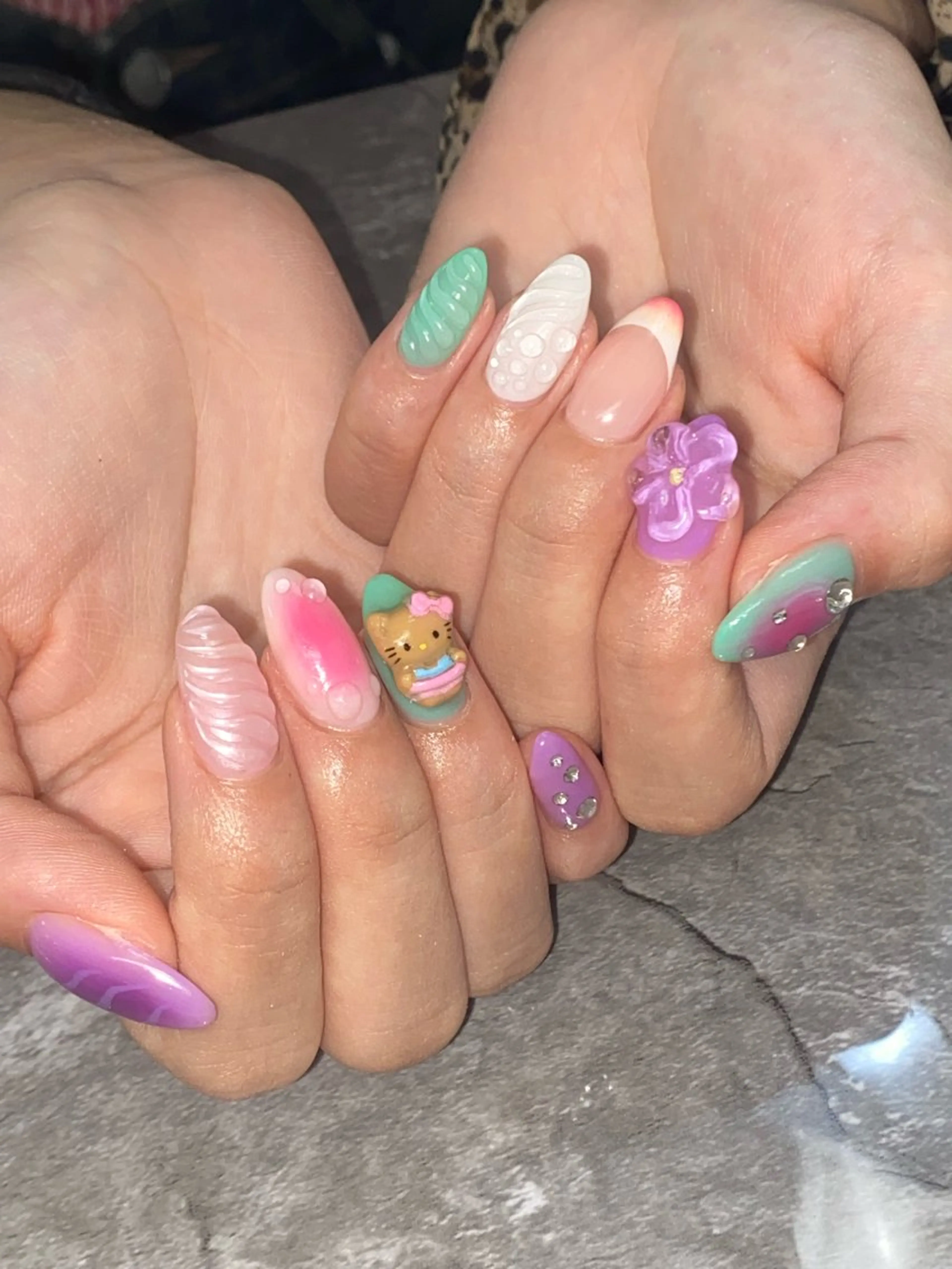 ネイル ハンドネイル Bitty／ SENA⋆˙⟡ —のネイルデザイン