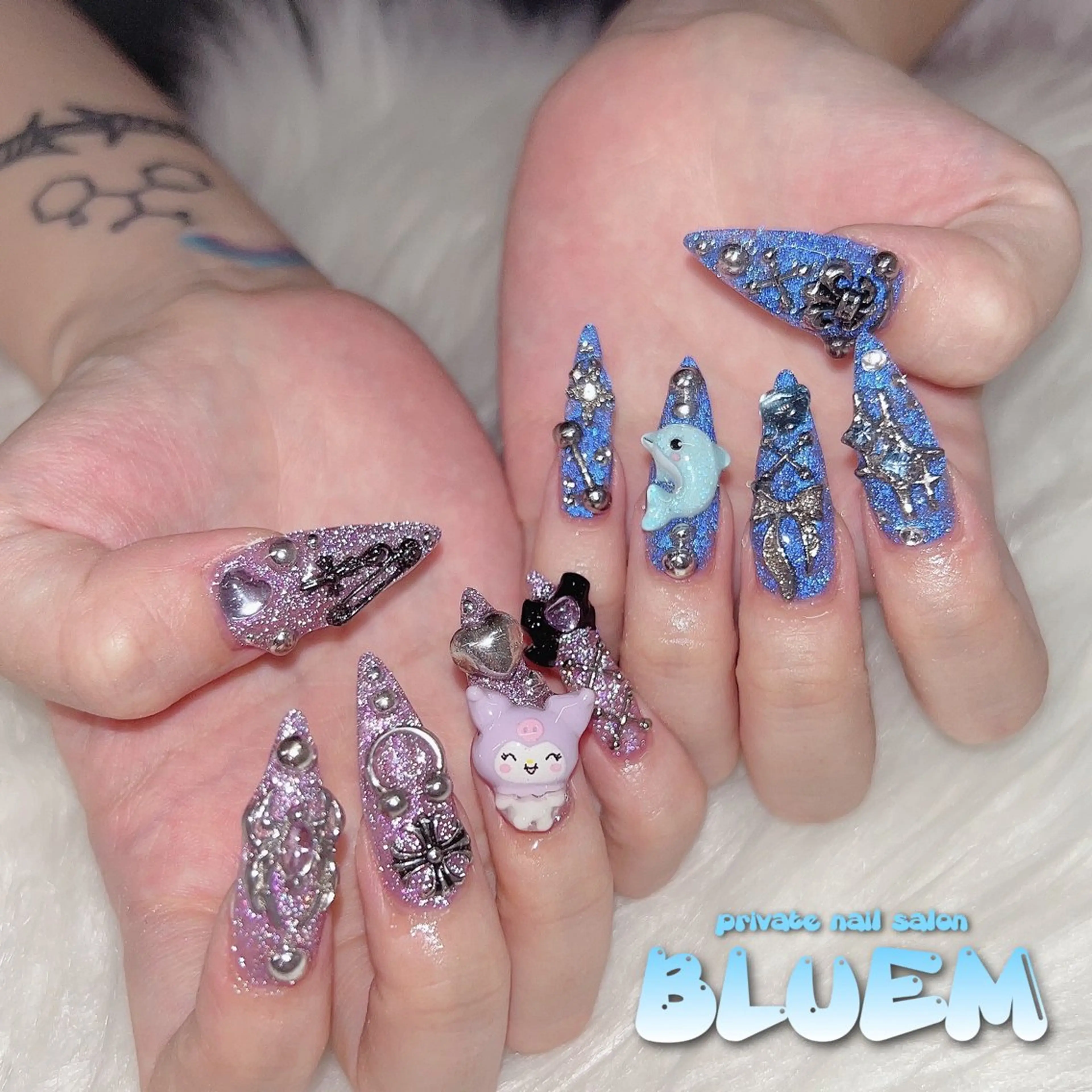 ネイル フラッシュネイル ハンドネイル BLUEM なな🐶のネイルデザイン