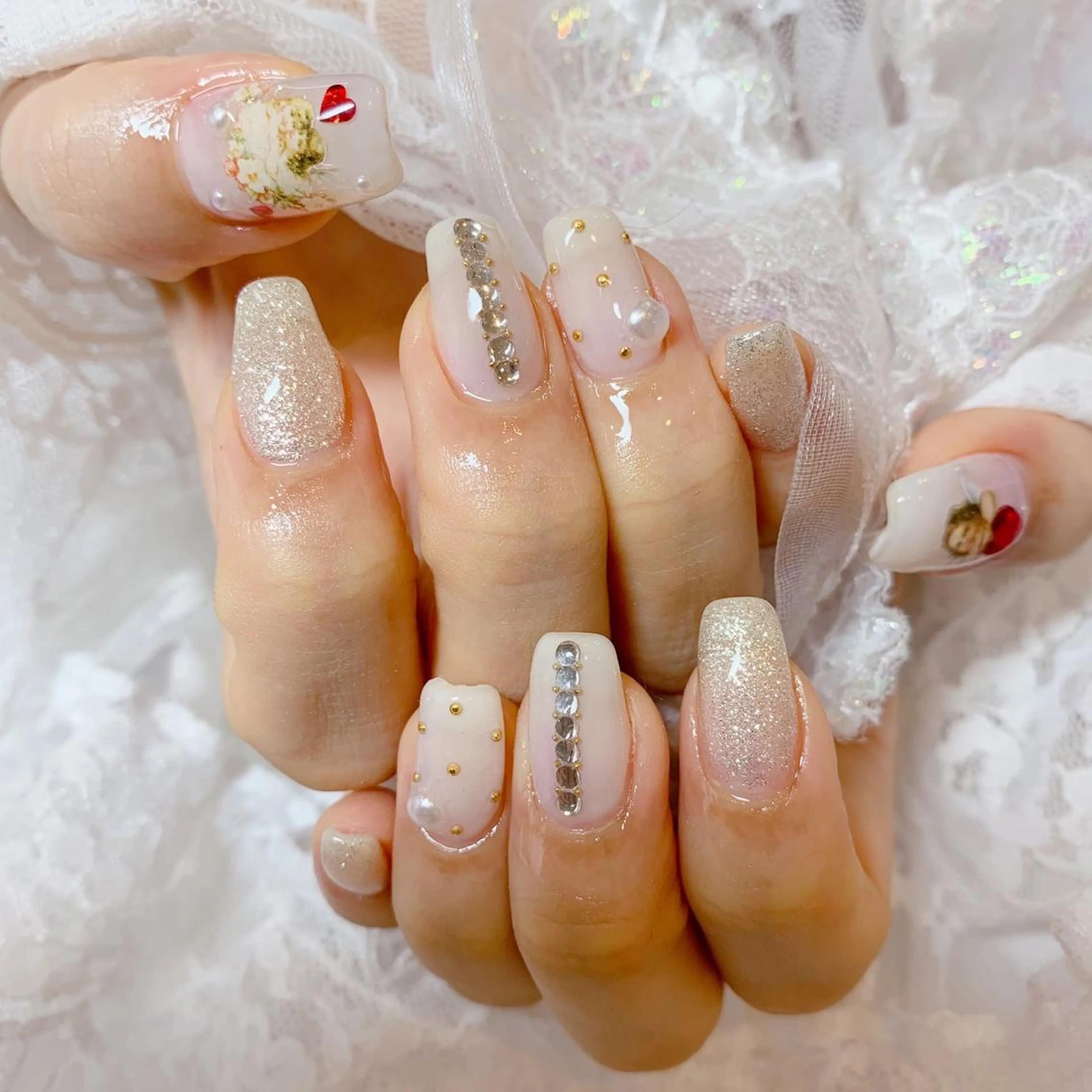 ネイル ハンドネイル La neige* yuki 🥯🍑のネイルデザイン