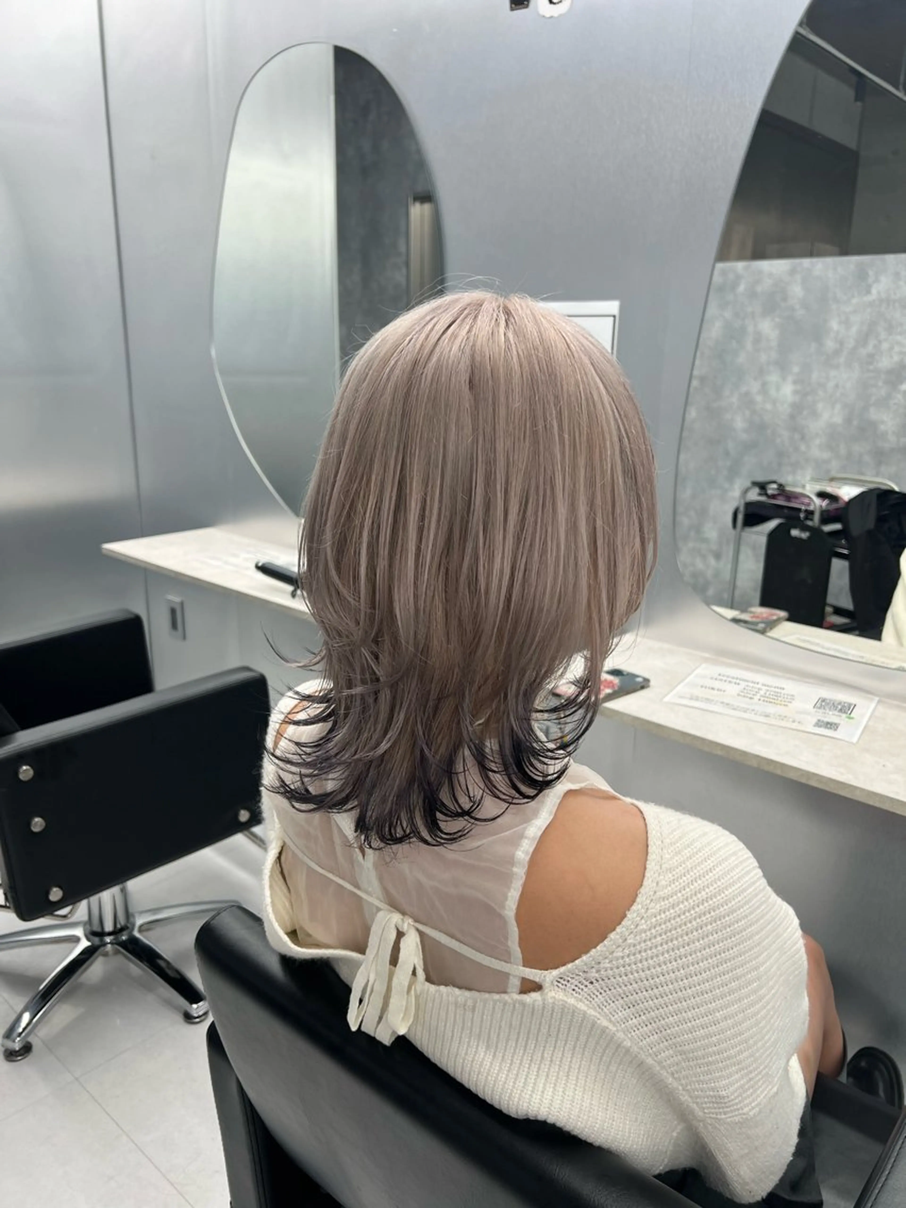 ミディアム カラー ヘアアレンジ ヘアカラー トリートメント ヘアセット 👑垢抜け韓国ヘア ハッシュカット唯澄のヘアスタイル