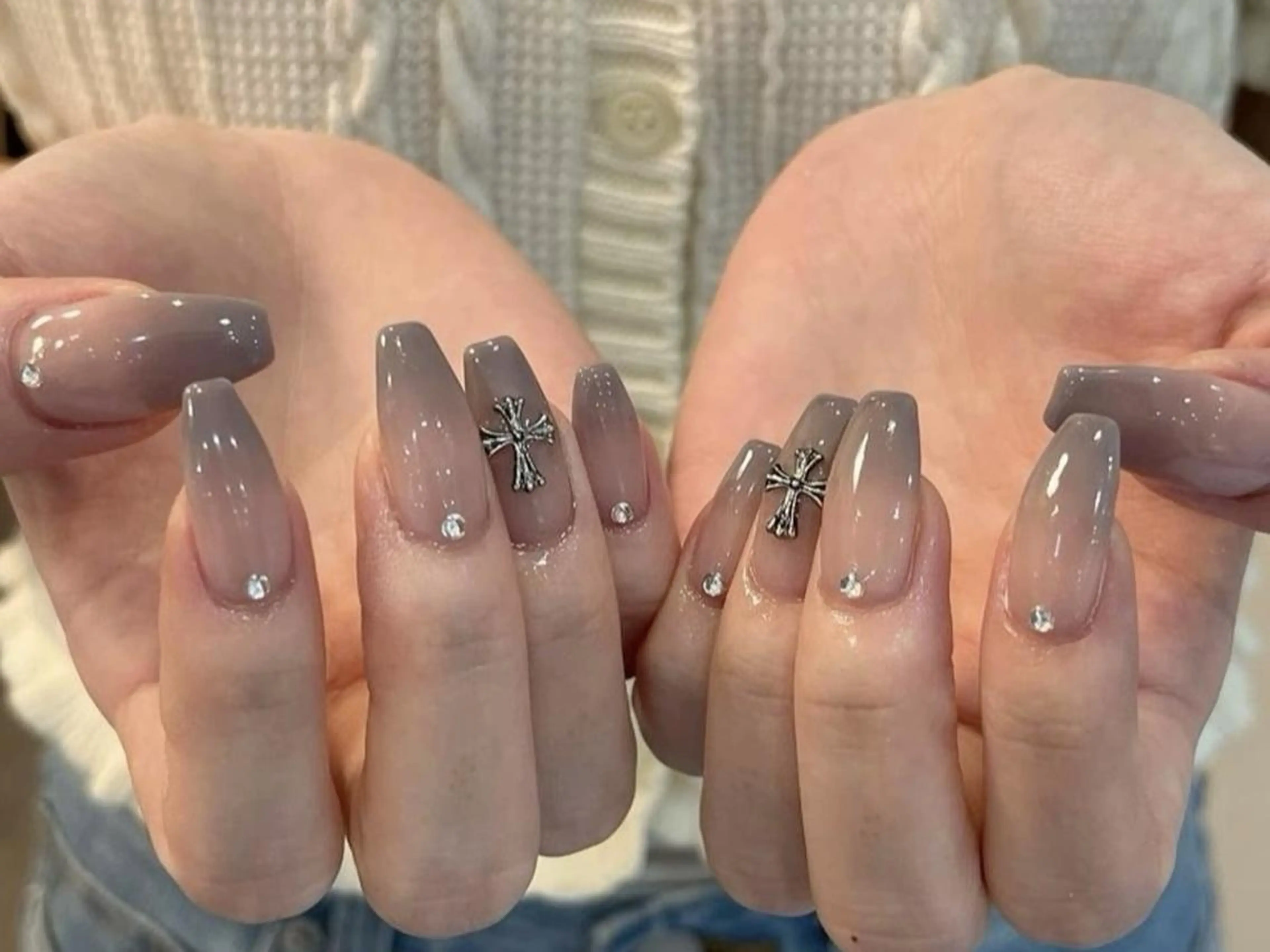 ネイル 長さ出し グラデーション 持ち込み ネイルチップ バレンタイン ハンドネイル Mio💖Belle Nail Salonのネイルデザイン