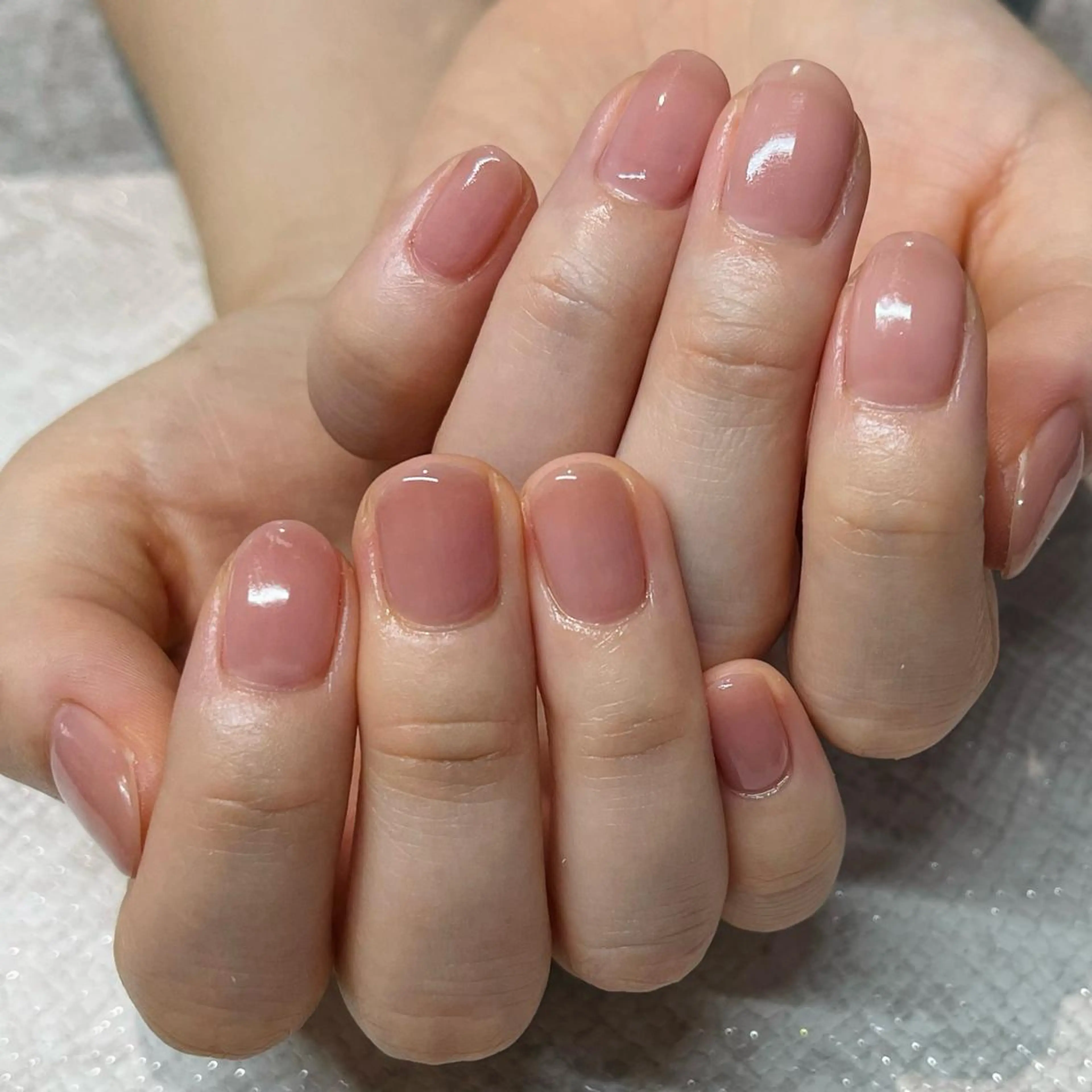 ネイル アートネイル ジェルネイル ニュアンスネイル オフィスネイル シンプルネイル ハンドネイル kinjo yuaのネイルデザイン