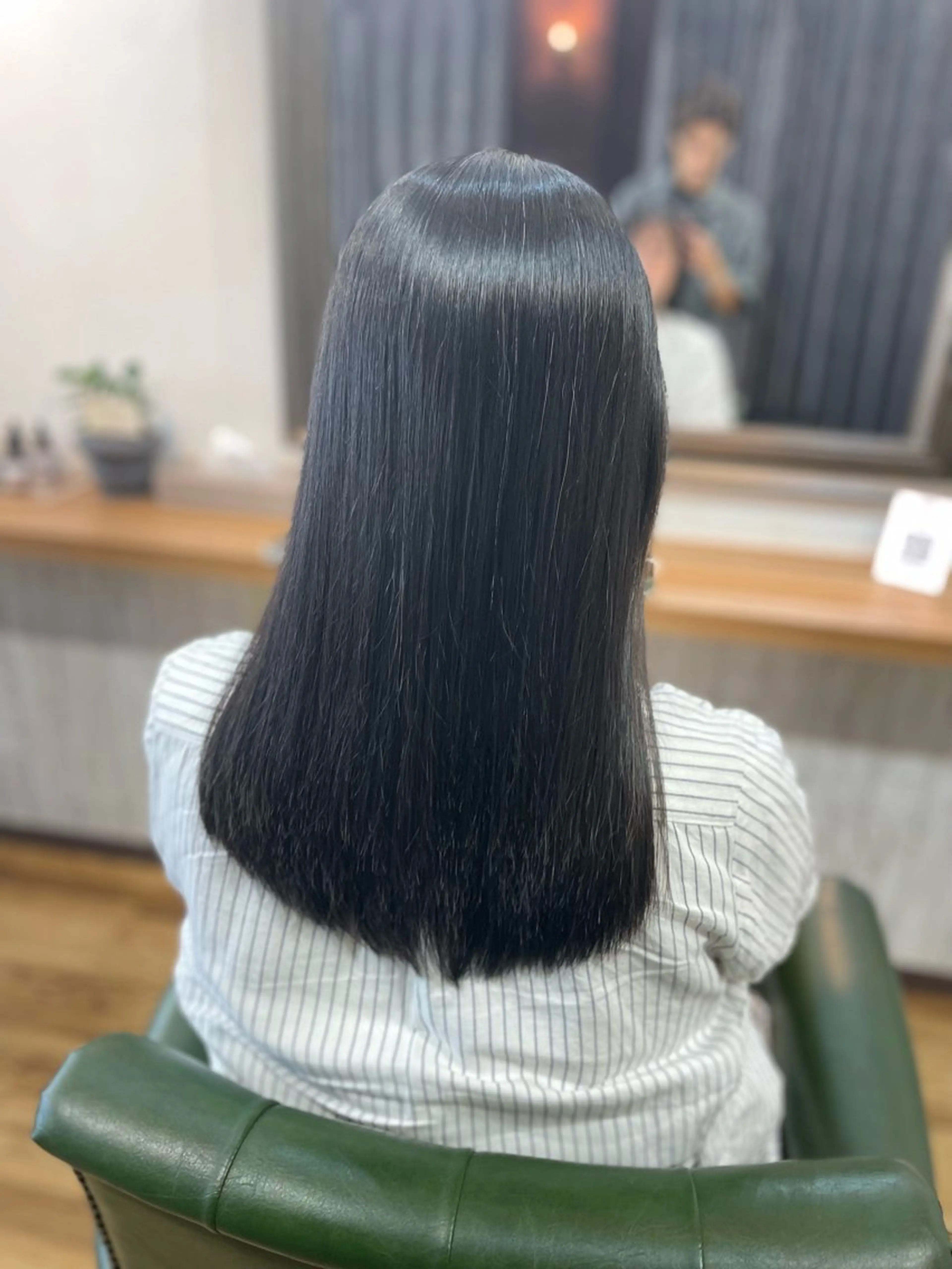 セミロング 縮毛矯正 i'LL Hair Design所属・藤枝のカリスマ ✂︎みしまたかしのヘアスタイル