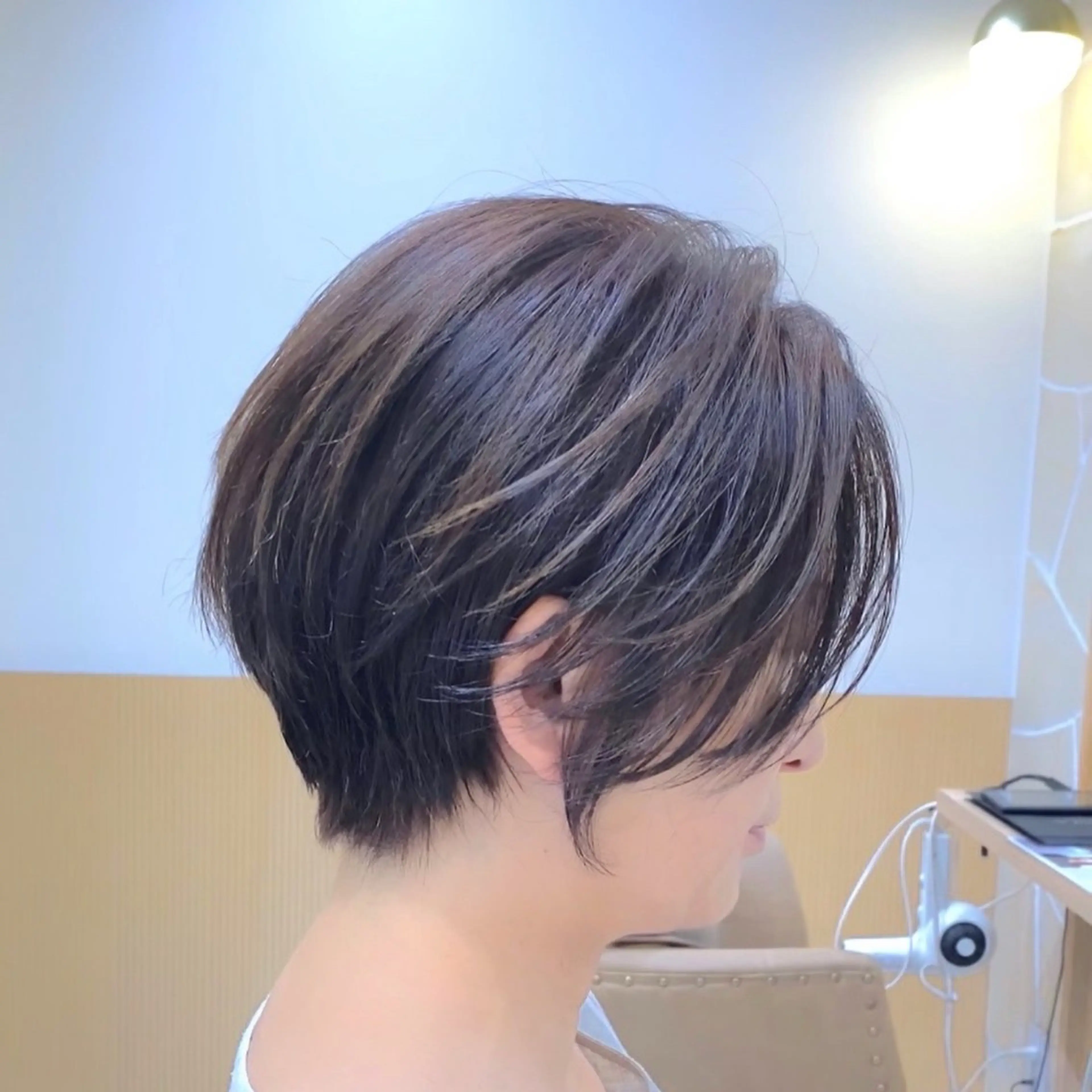 ショート カラー 透明感カラー 坂井 茅聖のヘアスタイル