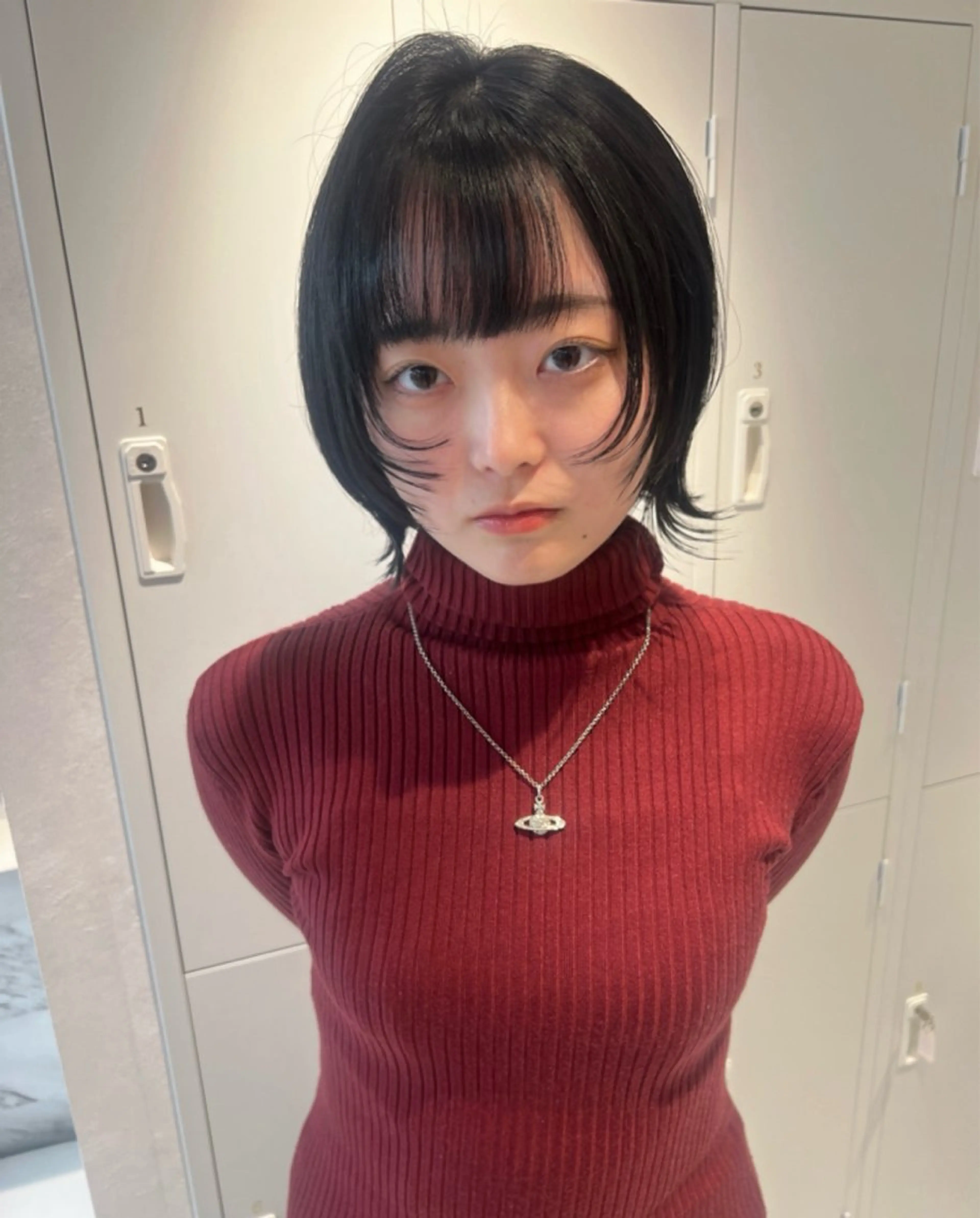 ショート 顔まわりレイヤー 顔周りカット ハッシュカット 韓国風ヘア レイヤーカット ブリーチ/ウルフ ハッシュカット/石山のヘアスタイル