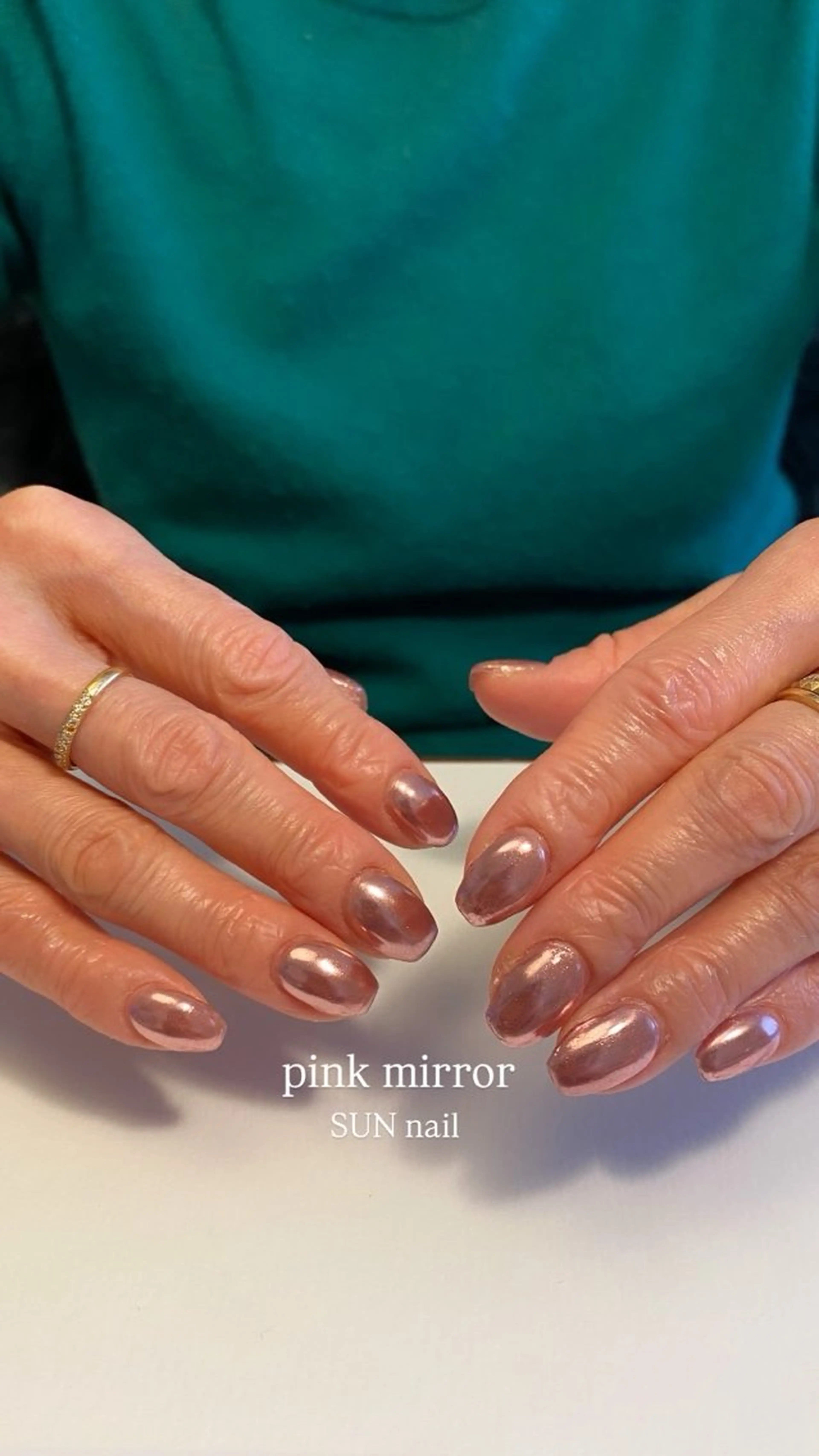 ネイル SUN nail所属・大津 萌子のネイルデザイン