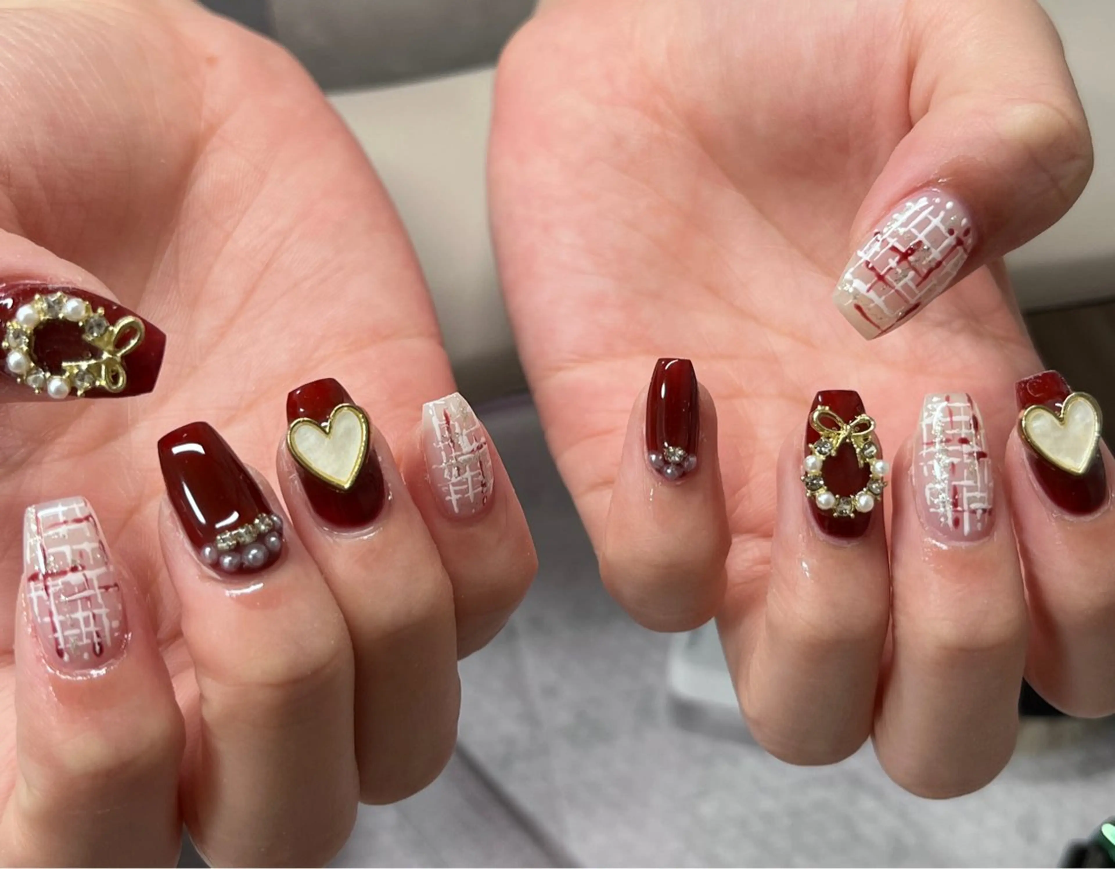 ネイル アートネイル ジェルネイル 韓国ネイル 持ち込み スカルプネイル ハンドネイル はなネイル所属・R_nail xixiのネイルデザイン