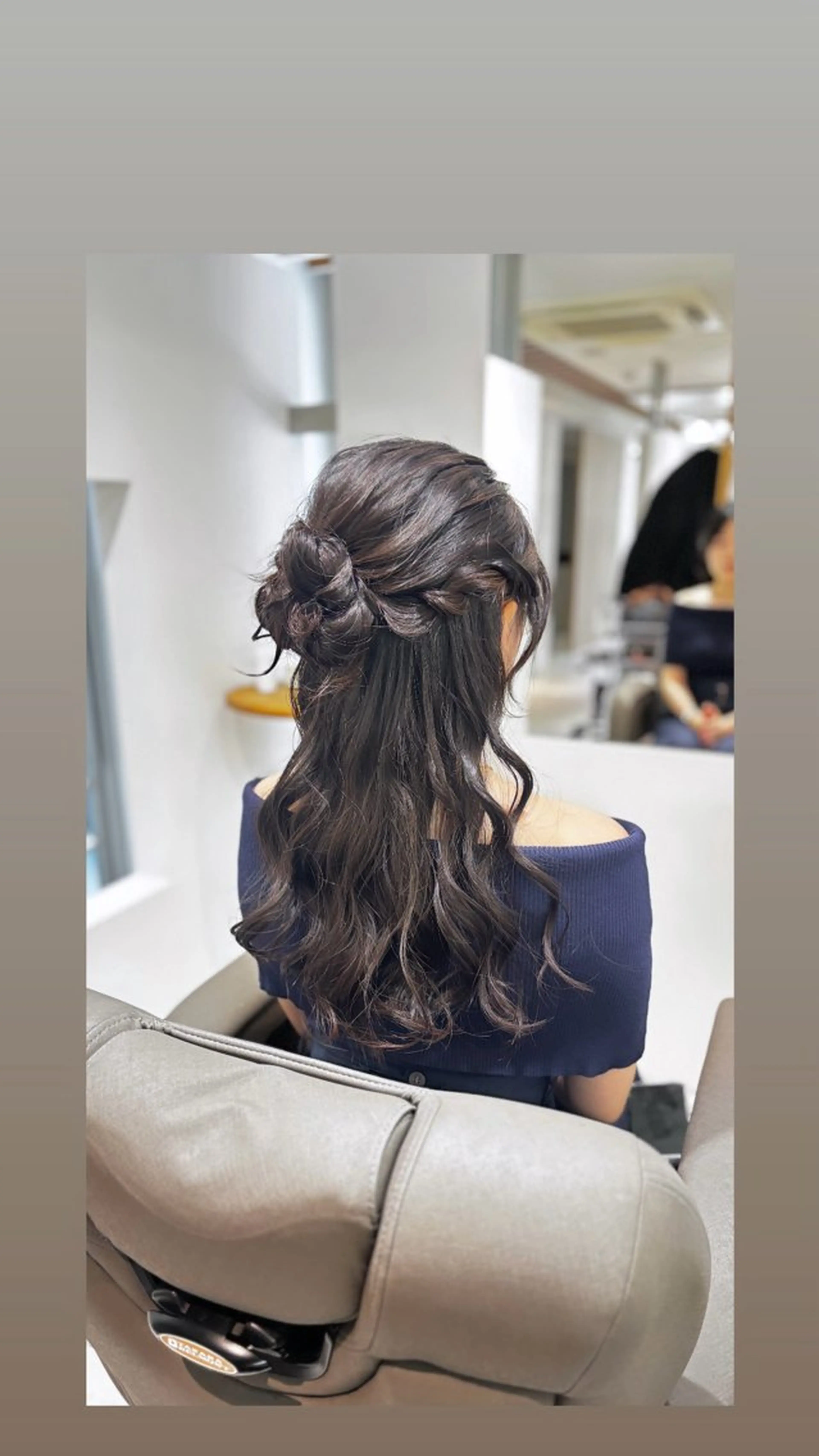 ロング 白土 さくらのヘアスタイル