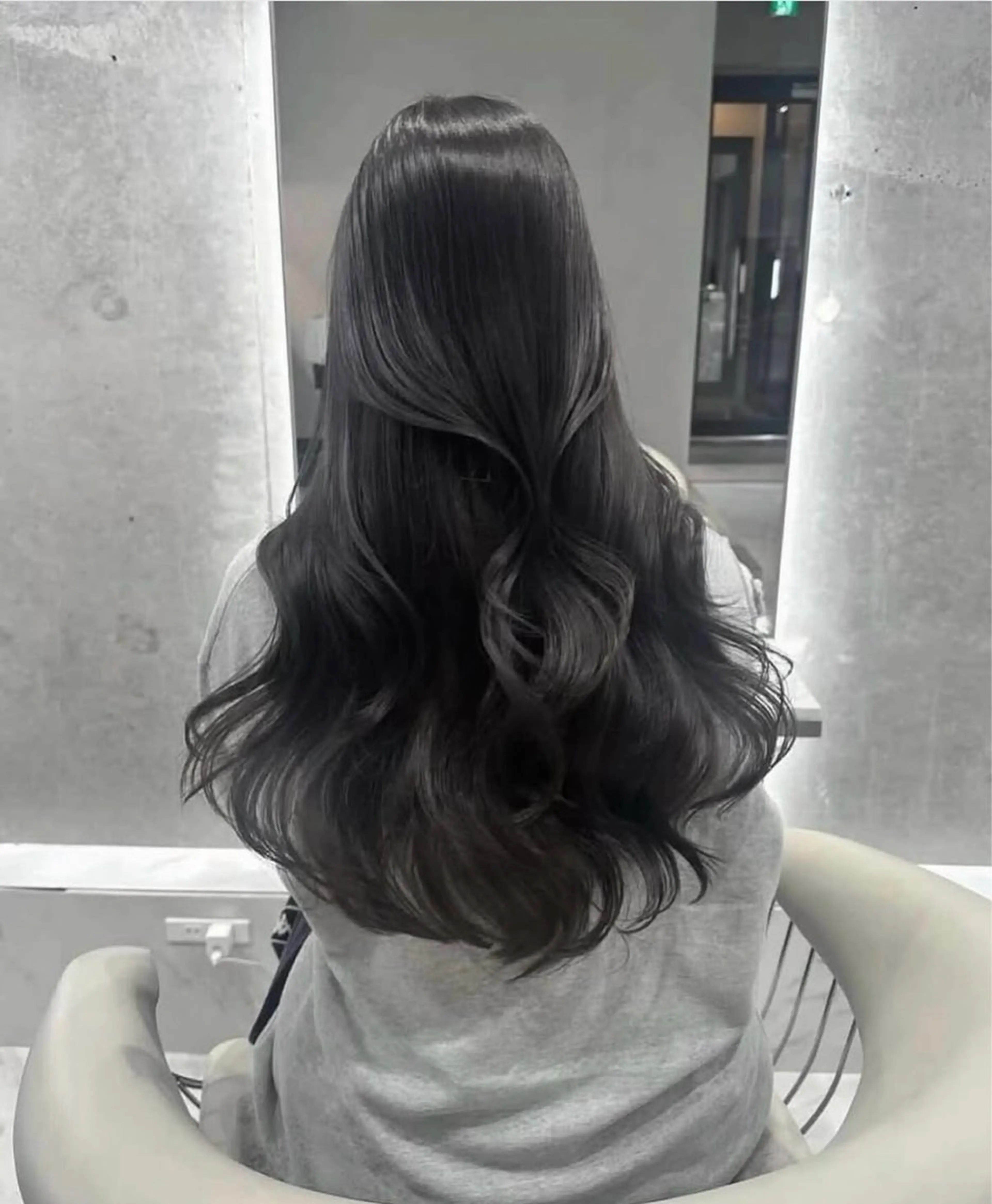 ロング カラー ♡Yoshino♡ 色っぽトレンドヘアのヘアスタイル