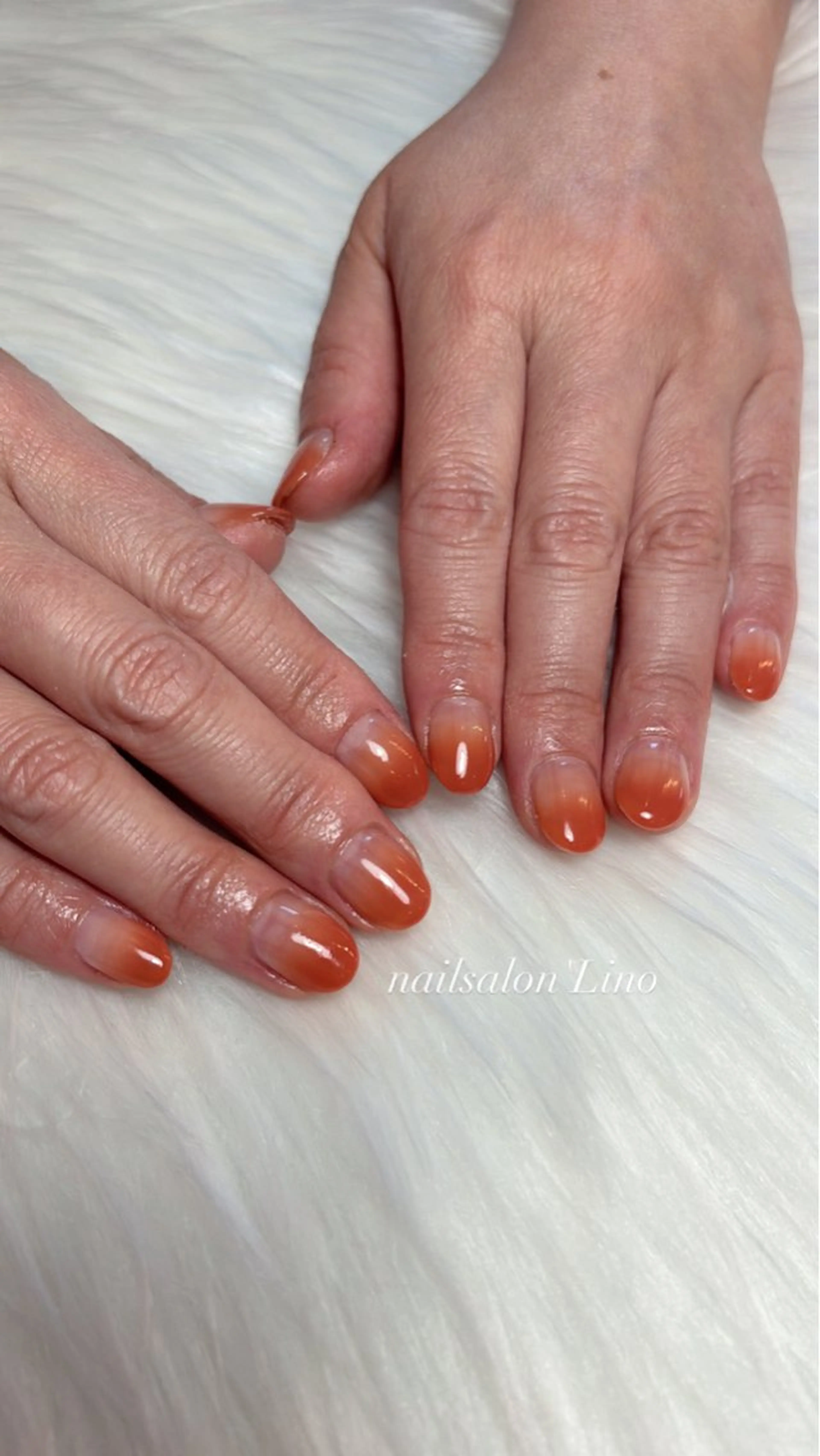 ネイル グラデーション オレンジ ハンドネイル Lino𓂃⟡.· Chizuruのネイルデザイン