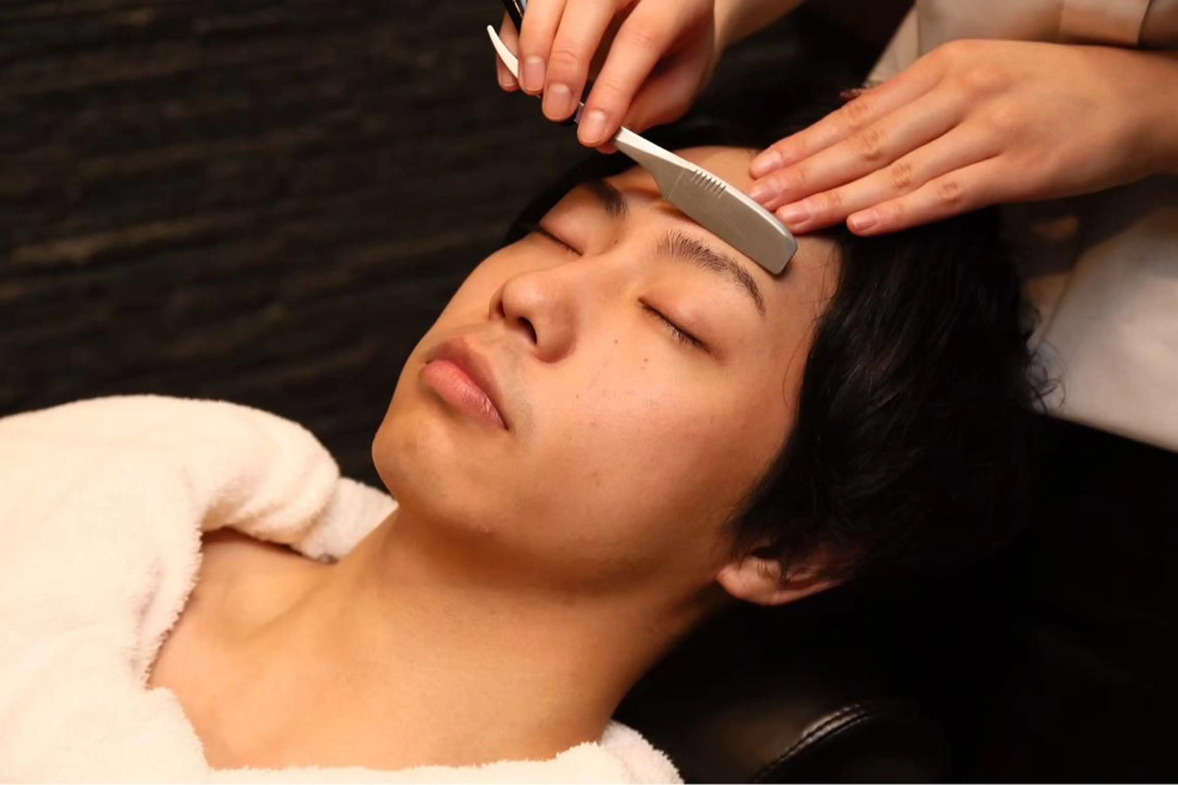 老田竜也 ヒロ銀座ヘアサロンのヘアスタイル