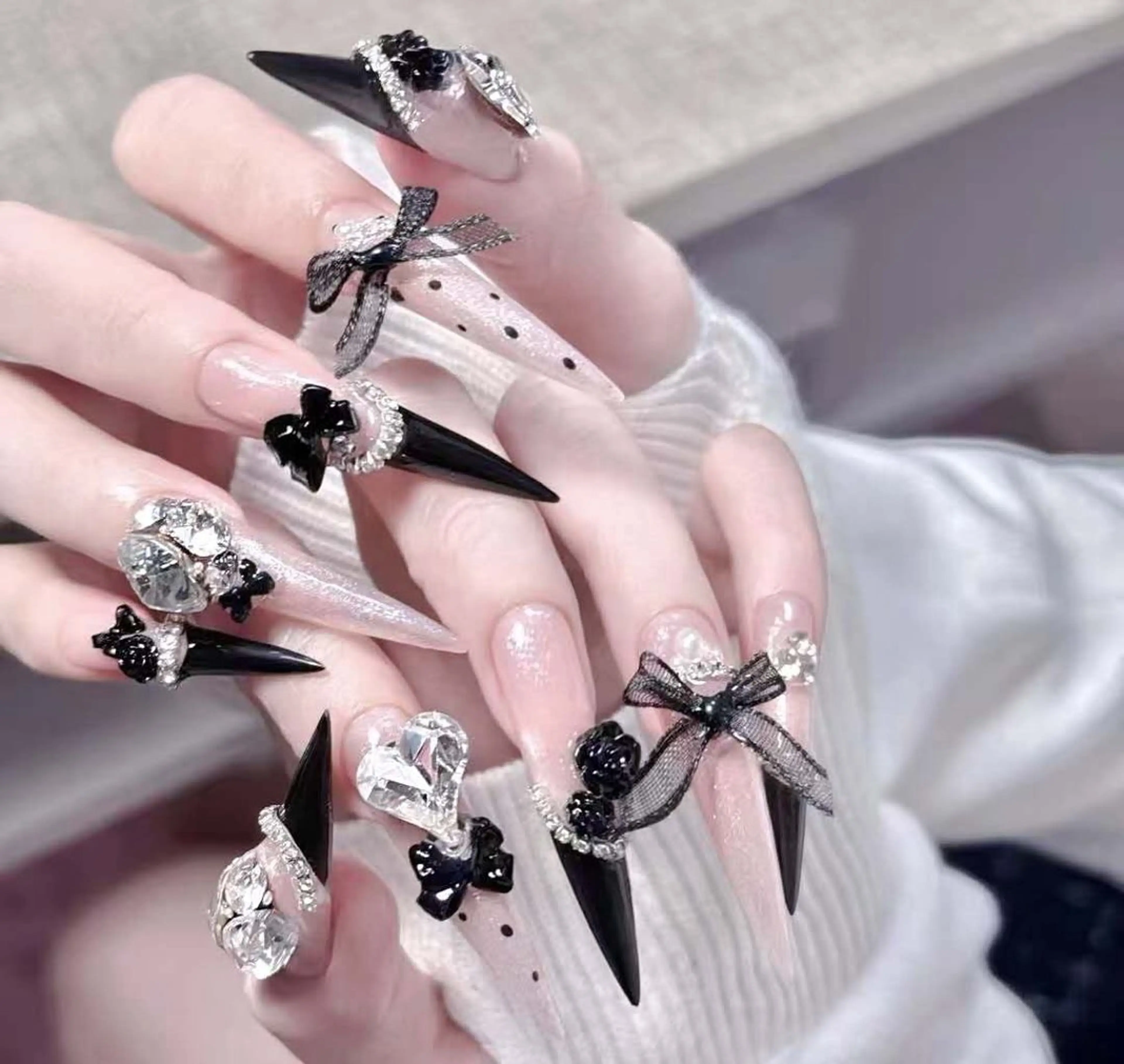 ネイル 小島 千尋のネイルデザイン