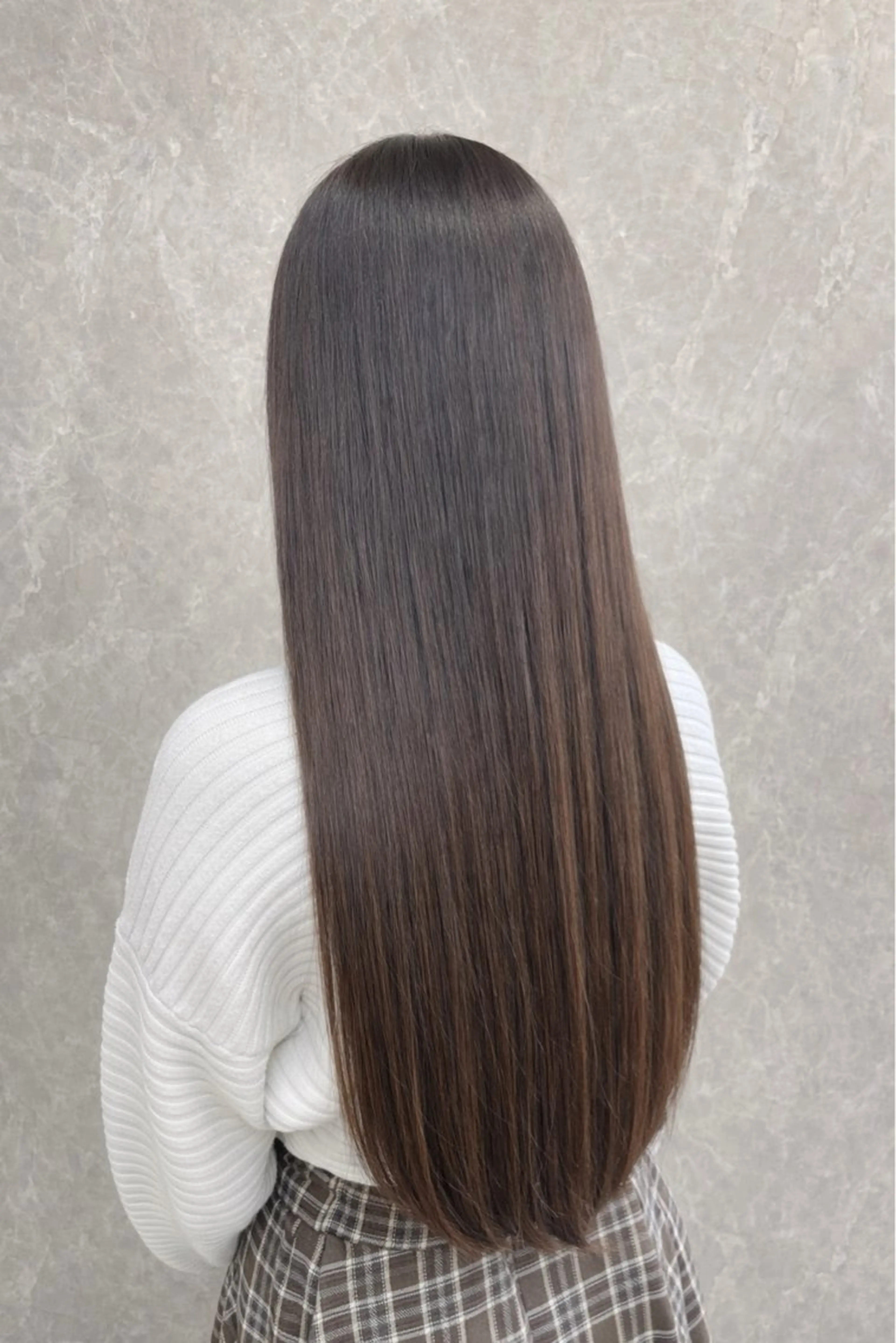 ロング 縮毛矯正 トリートメント 垢抜け透明感カラー 🌻篠崎梓🌻のヘアスタイル