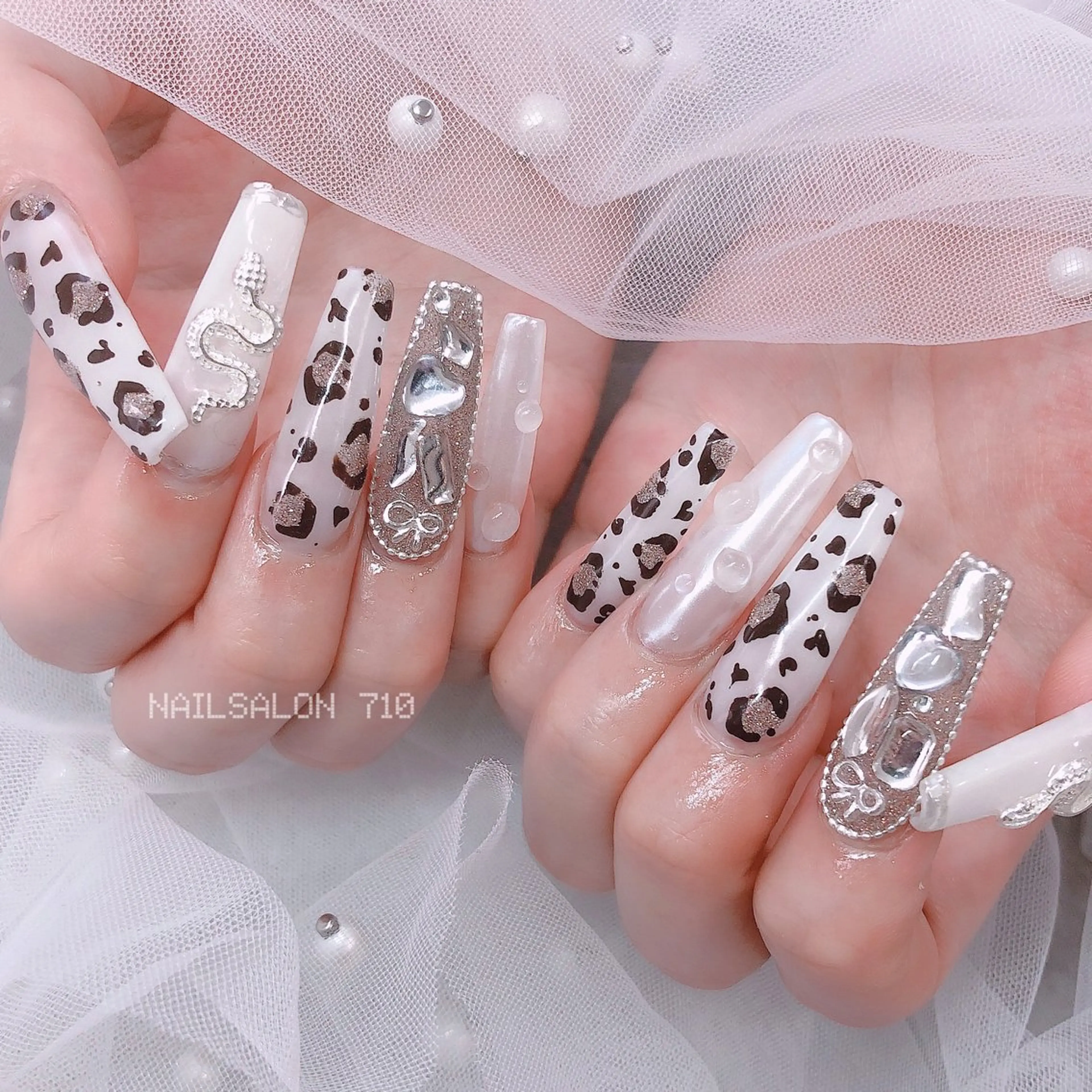 ネイル ハンドネイル ナナイチゼロ I.Naoのネイルデザイン