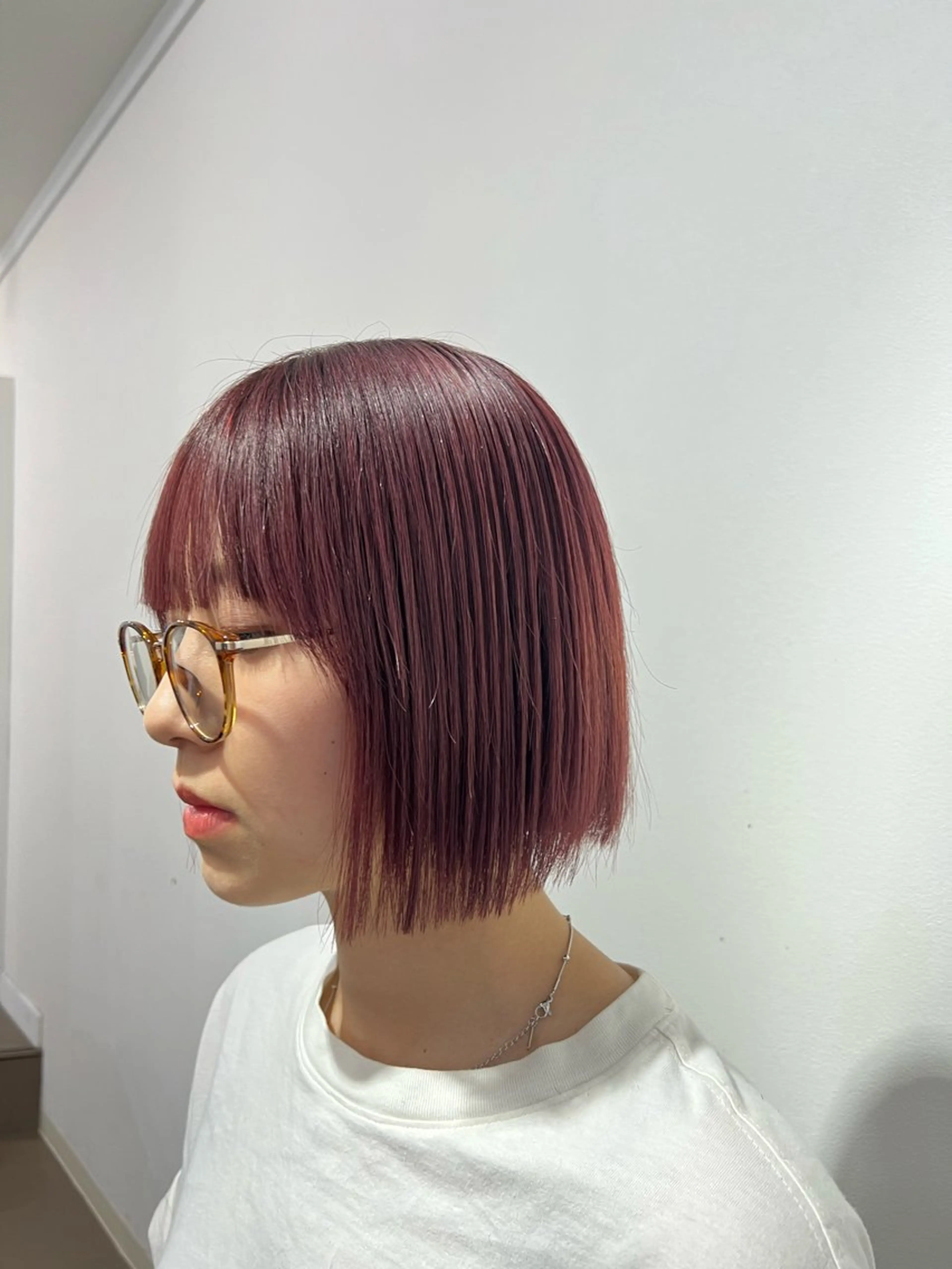 ショート カラー 切りっぱなしボブ ショートボブ イルミナカラー ボブ くびれヘア 神戸ボブ✂️ ioe三宮/田 伸佳のヘアスタイル