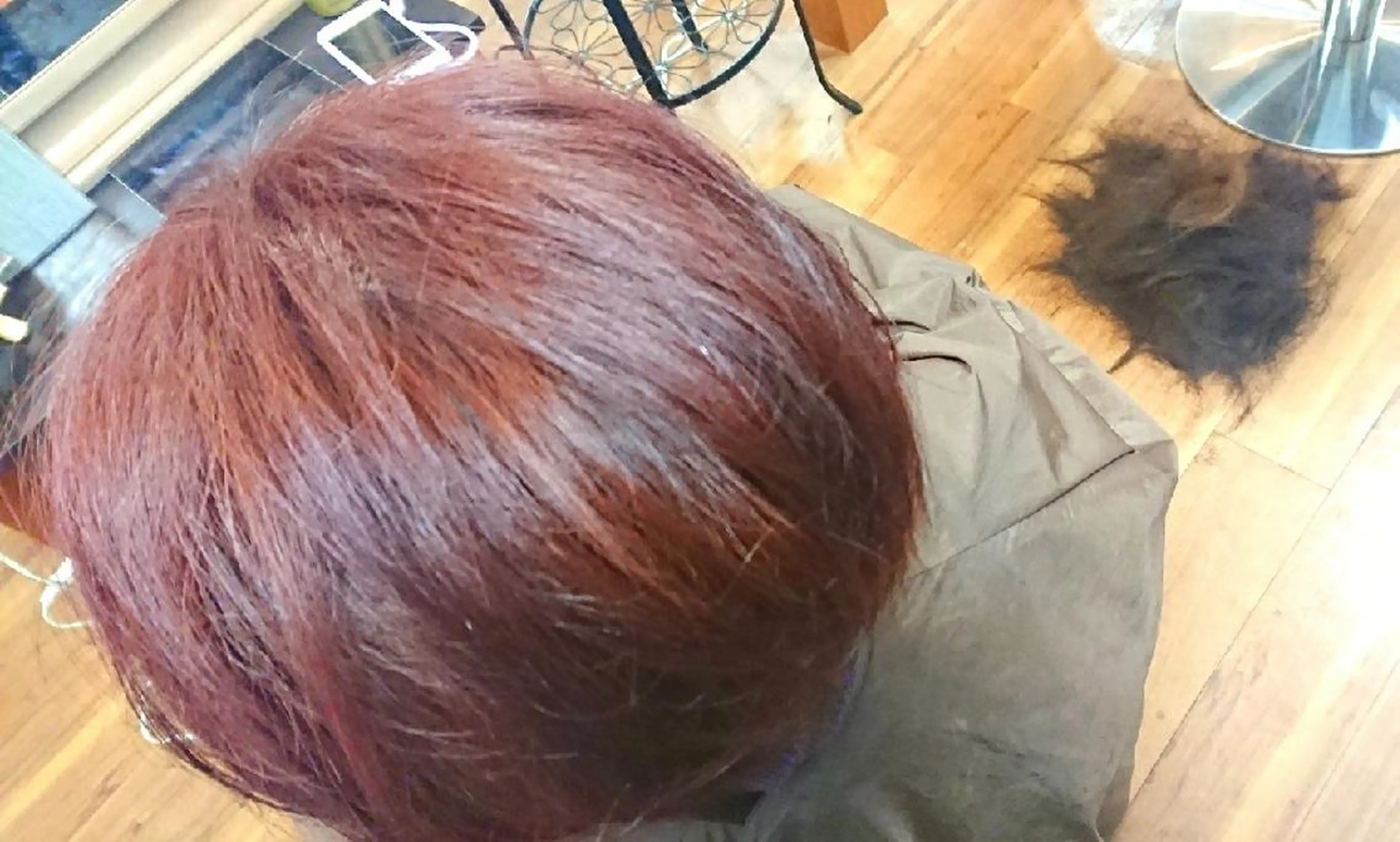 ショート カット ヘアカラー トリートメント 渡辺 康行のヘアスタイル