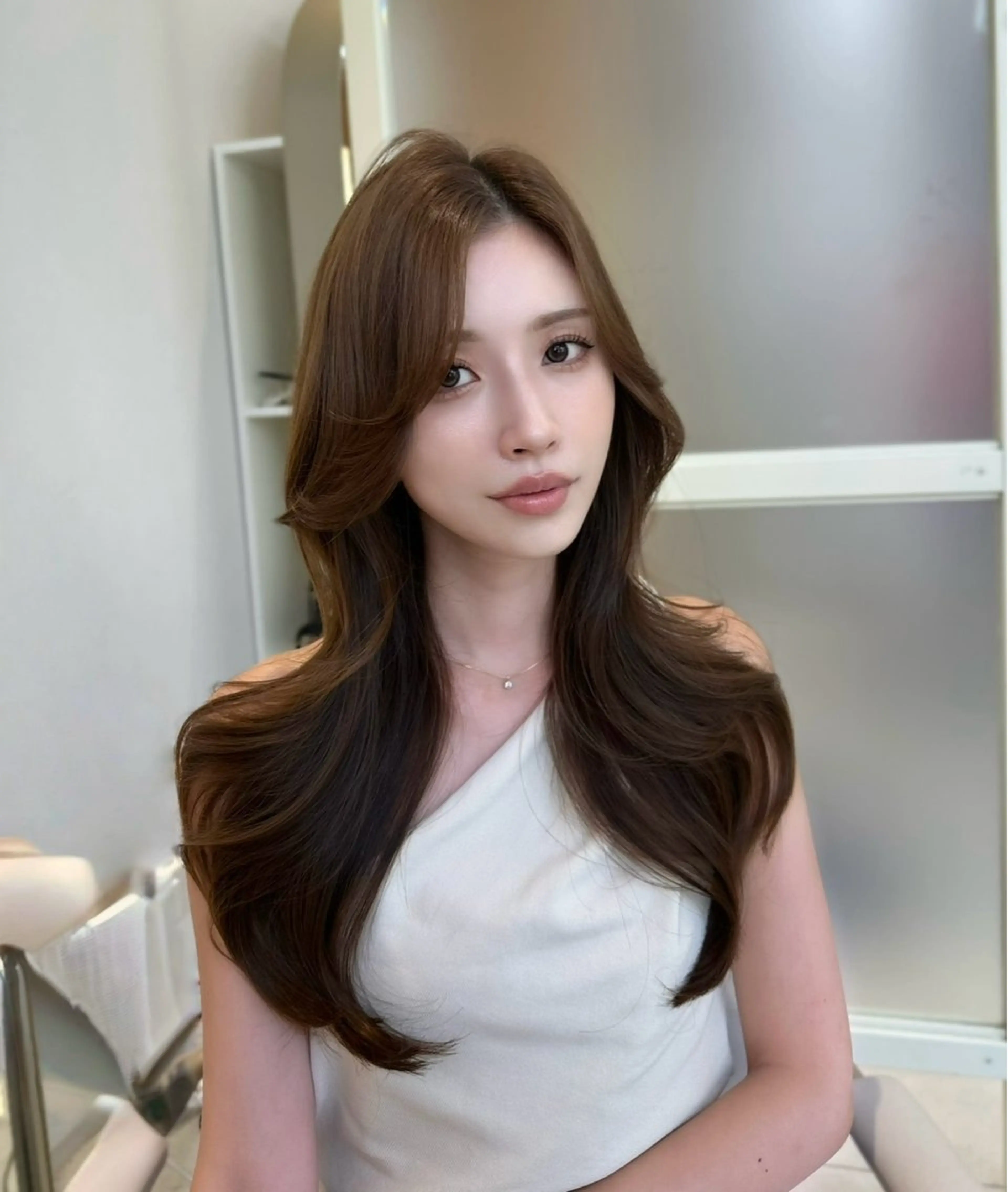 ロング oto🎀×美髪× シースルー前髪🤍のヘアスタイル