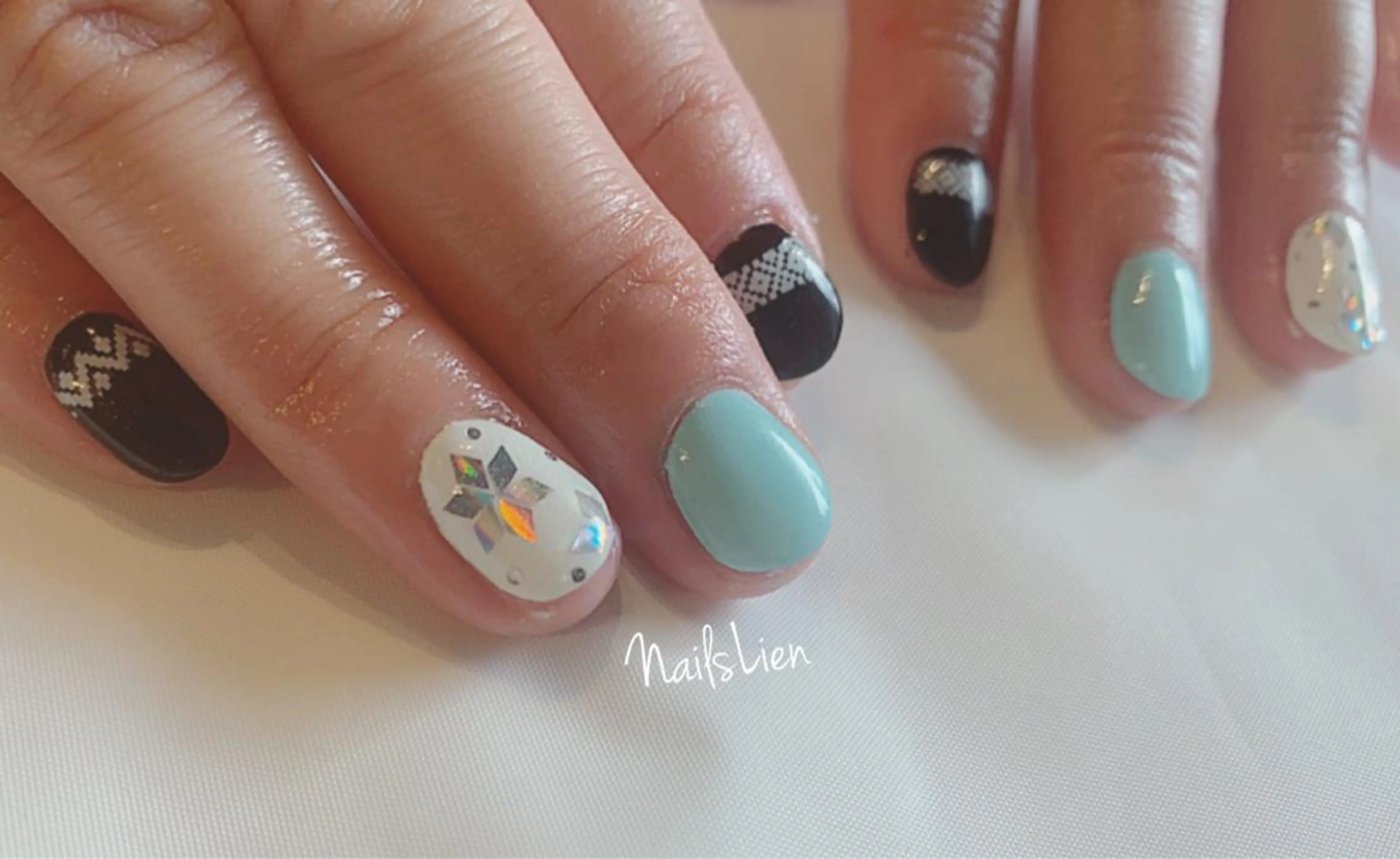 ネイル 冬ネイル クリスマス studio e n / RiNのネイルデザイン