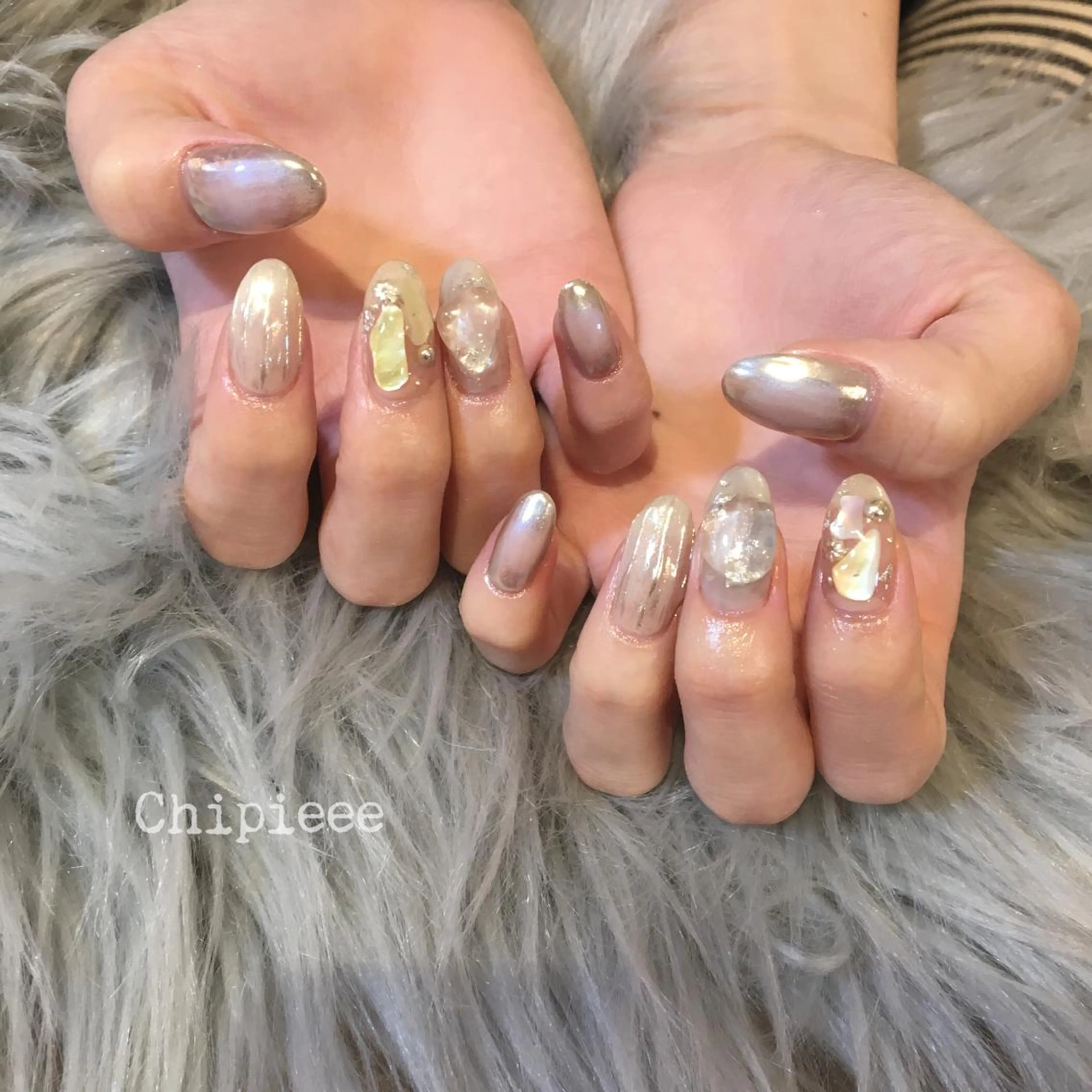 ネイル revia所属・ERI Nailistのネイルデザイン